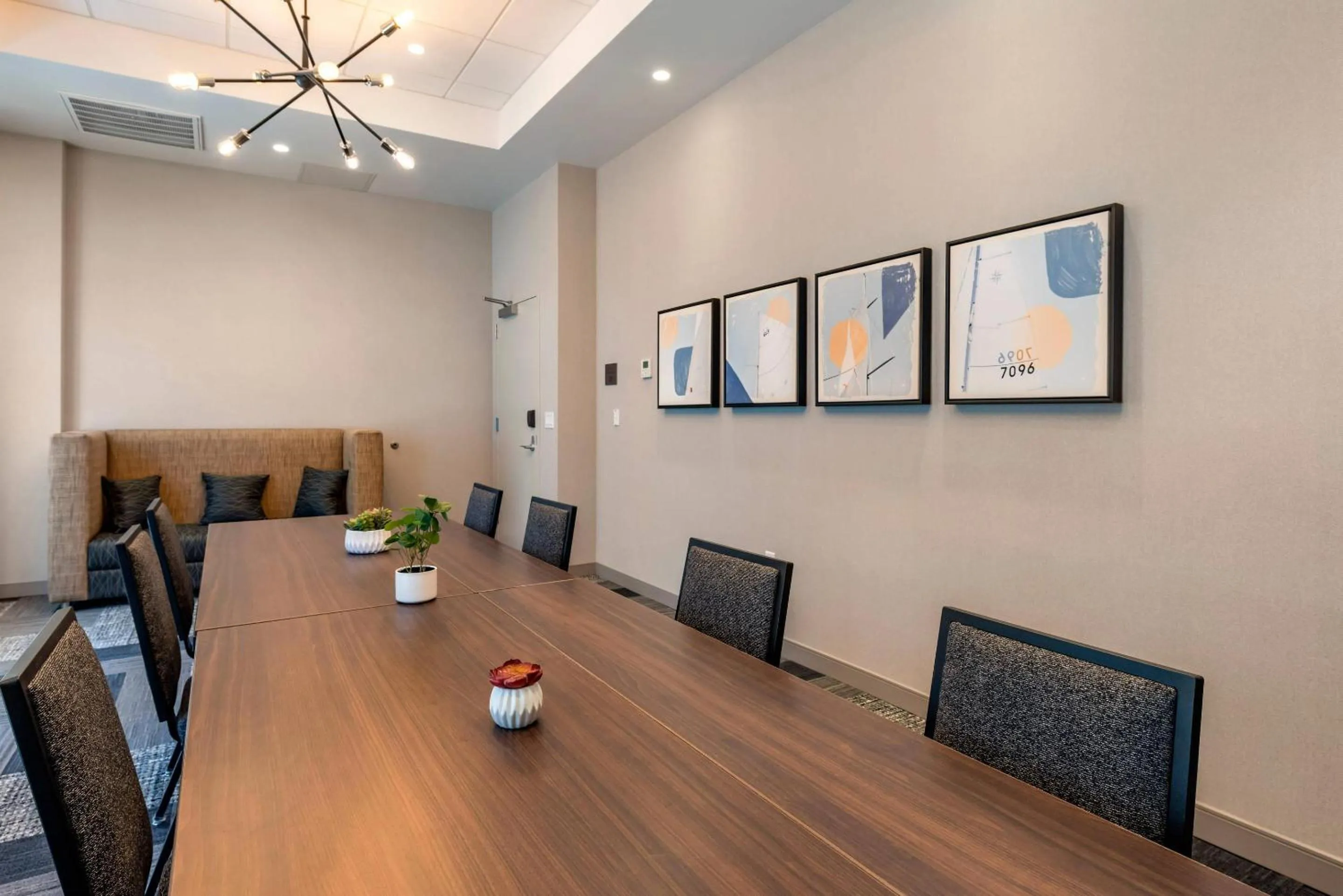 Meeting/conference room in Cambria Hotel Minneapolis Downtown