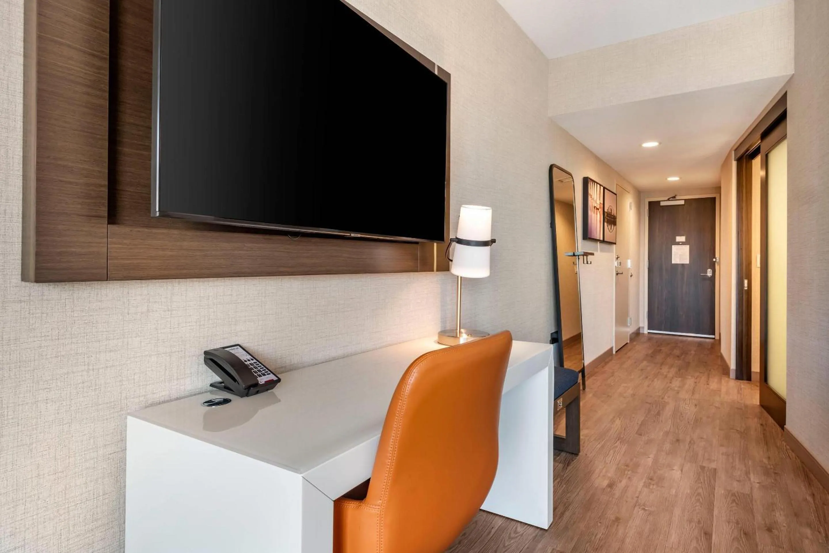 Bedroom in Cambria Hotel Minneapolis Downtown