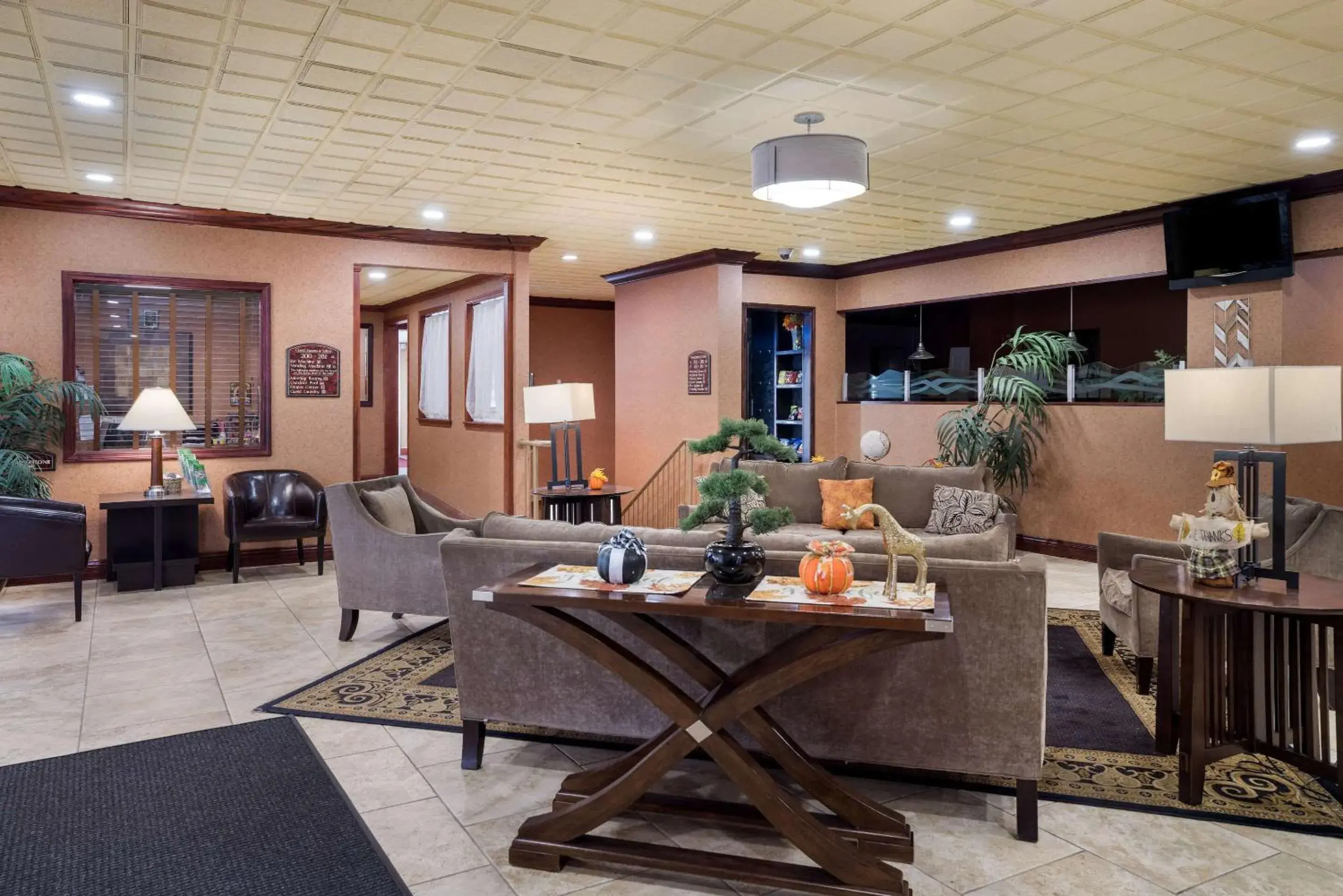 Lobby or reception in Suburban Studios Syracuse Fairgrounds Lobby or reception in Suburban Studios Syracuse Fairgrounds