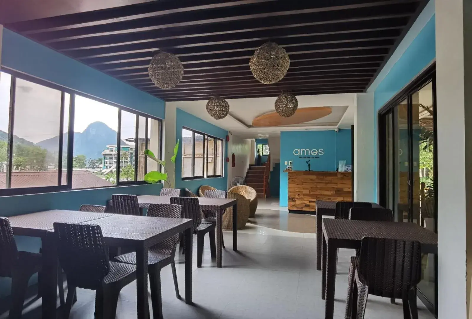 Restaurant/places to eat in Amos Pili Tree Inn powered by Cocotel Restaurant/places to eat in Amos Pili Tree Inn powered by Cocotel