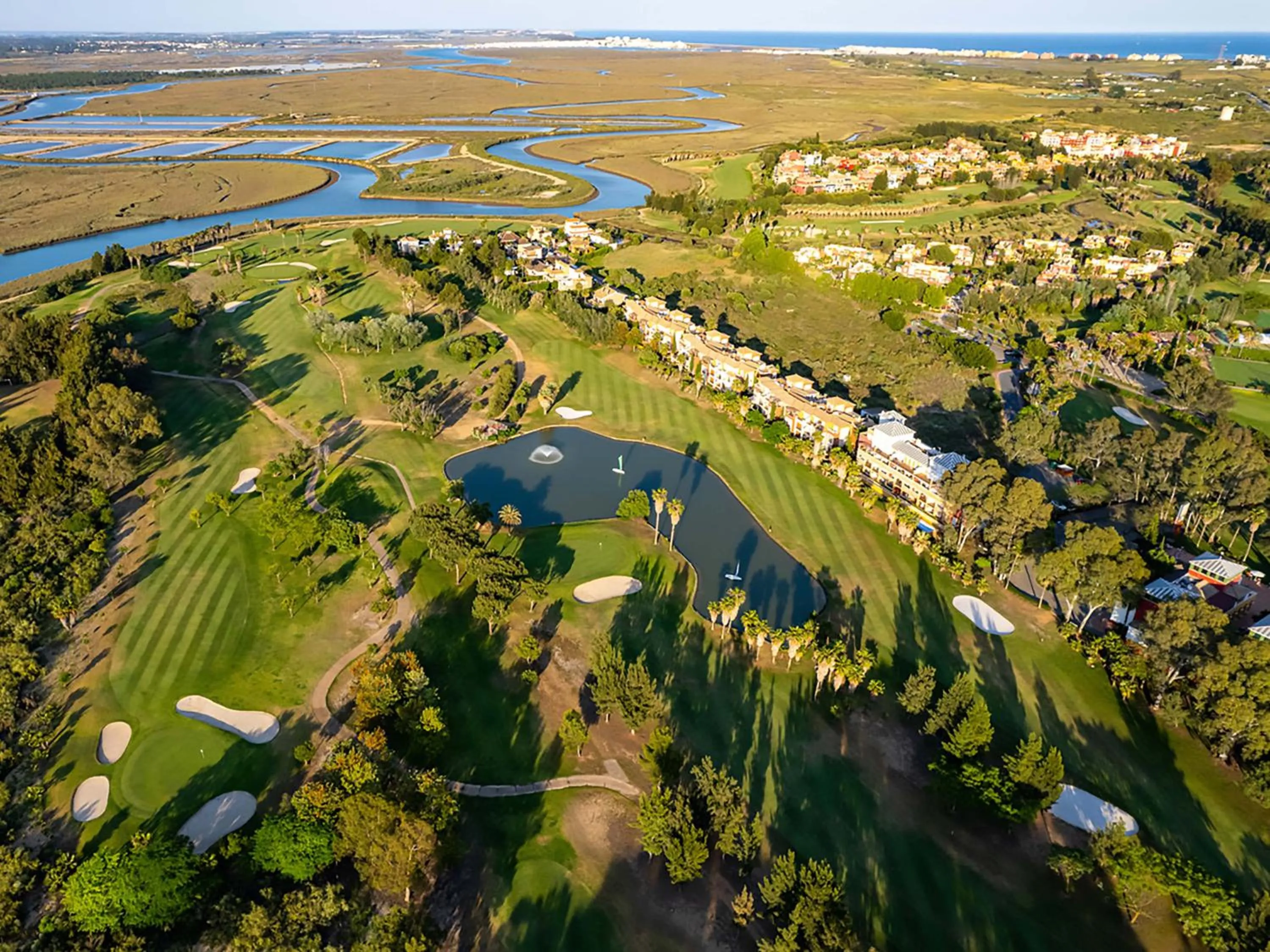 Golfcourse in Isla Canela Golf Hotel Boutique