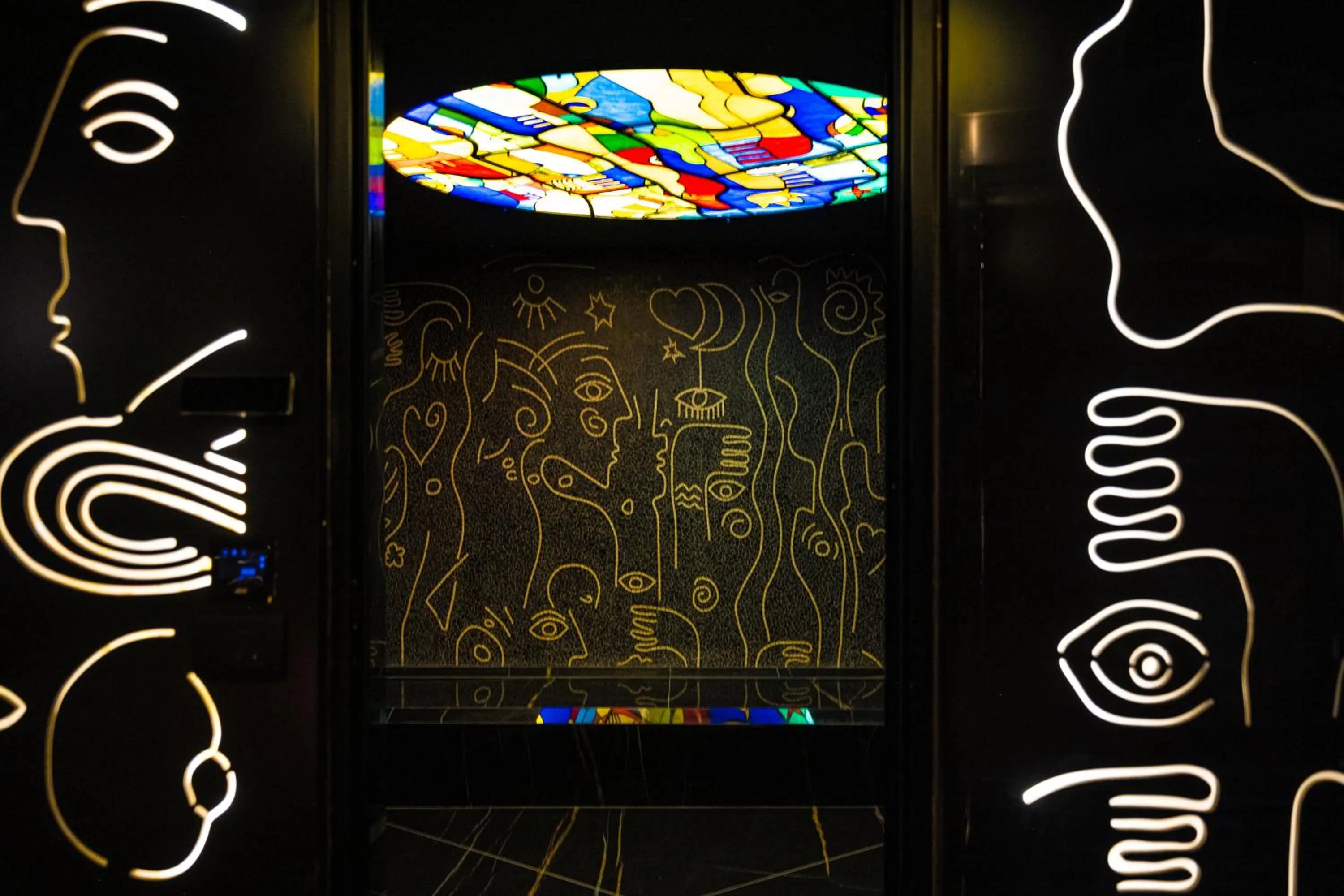 Massage in Arka Art Hotel