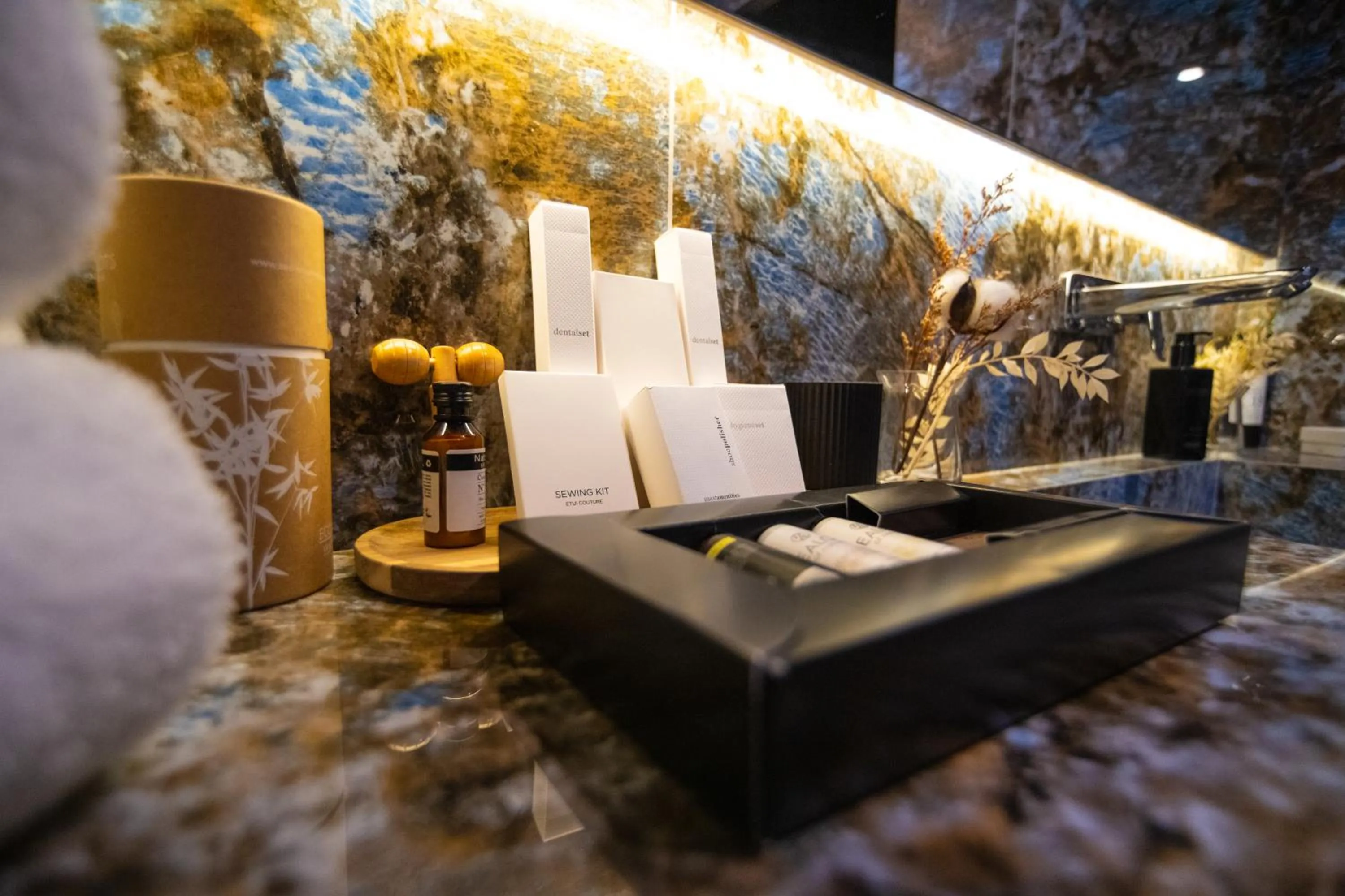 Bathroom in Arka Art Hotel