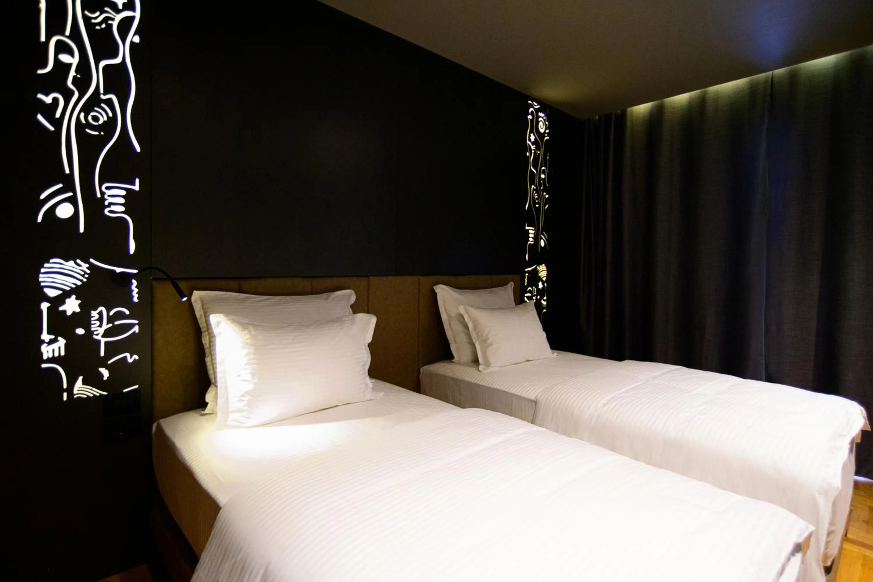 Bedroom, Bed in Arka Art Hotel