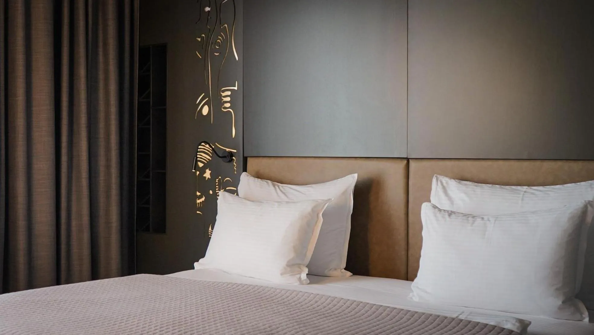 Bed in Arka Art Hotel