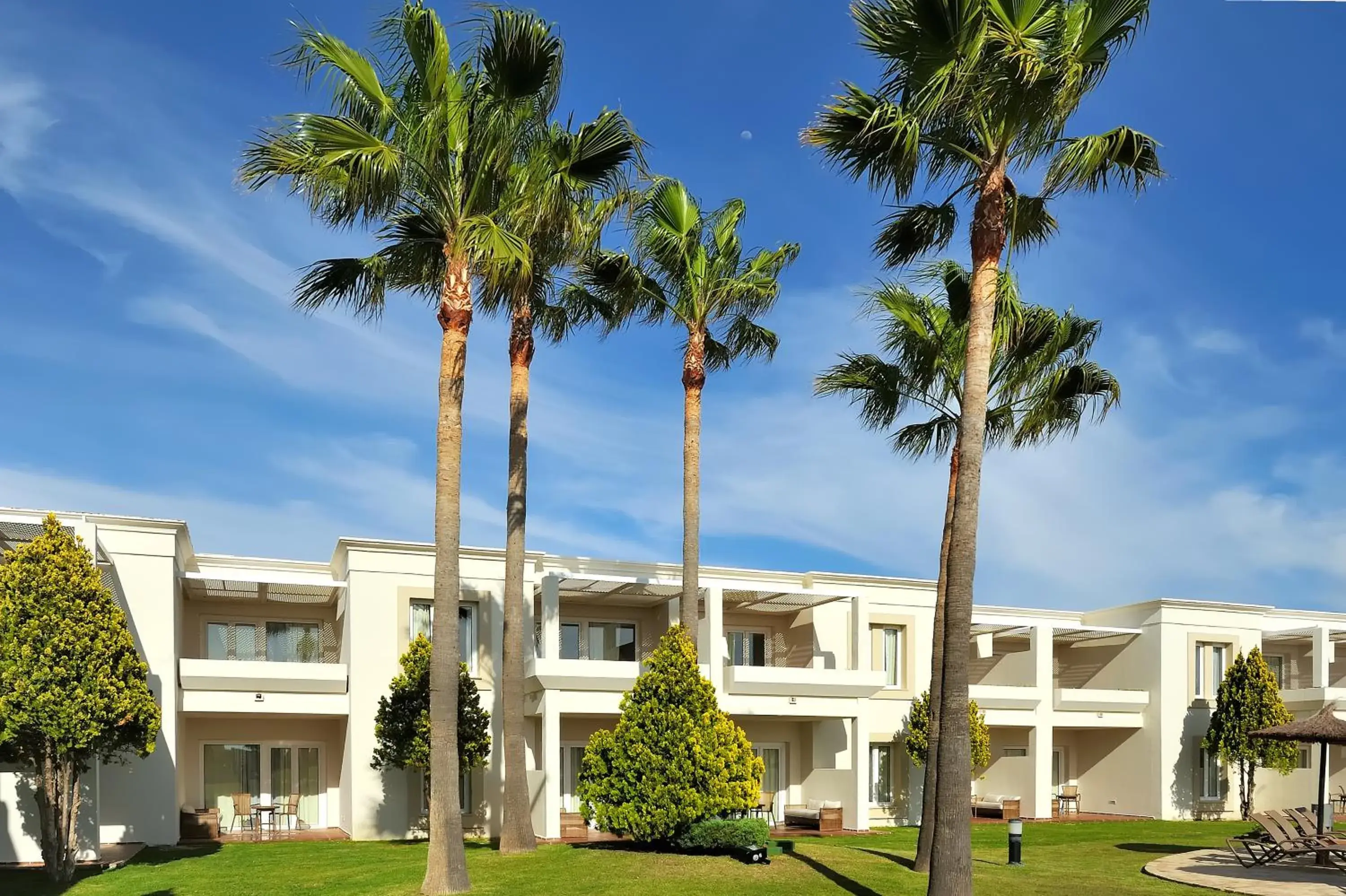 Facade/entrance in Vincci Resort Costa Golf Facade/entrance in Vincci Resort Costa Golf