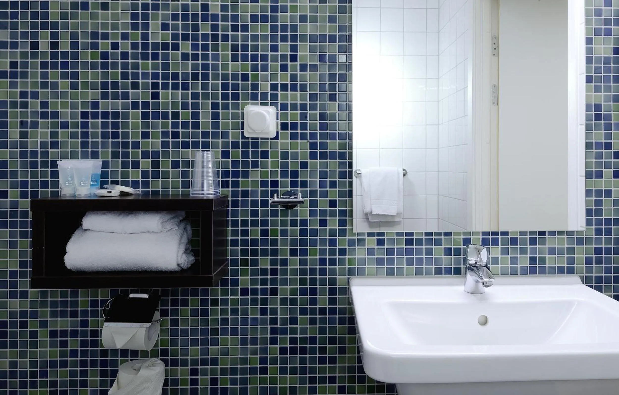 Bathroom in Good Morning+ Göteborg City