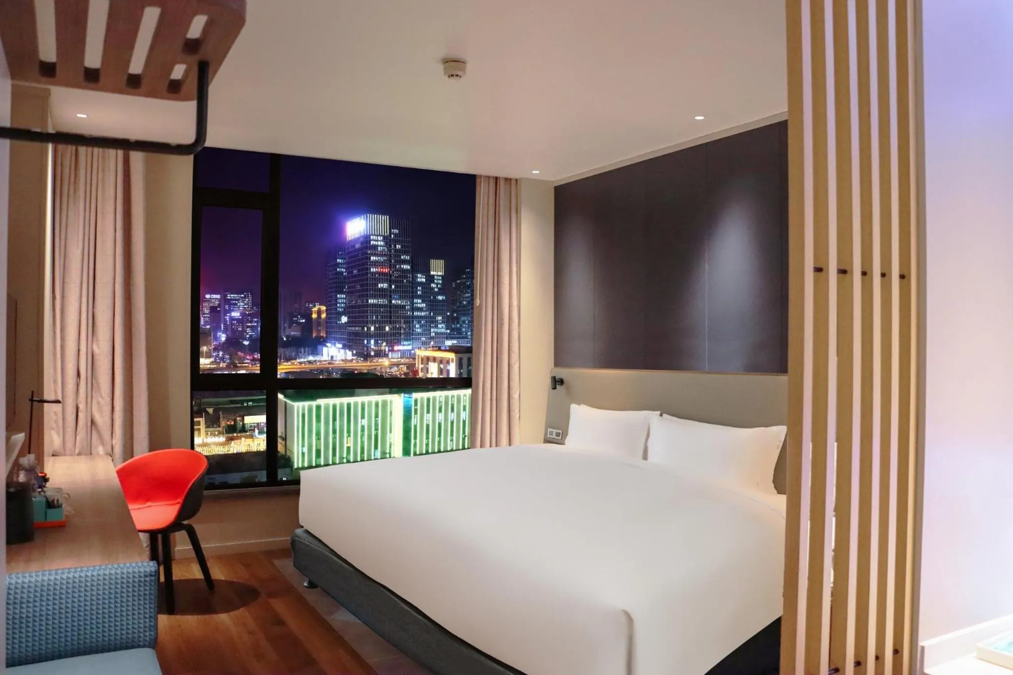 Photo of the whole room in Holiday Inn Express Taiyuan High Tech Zone by IHG