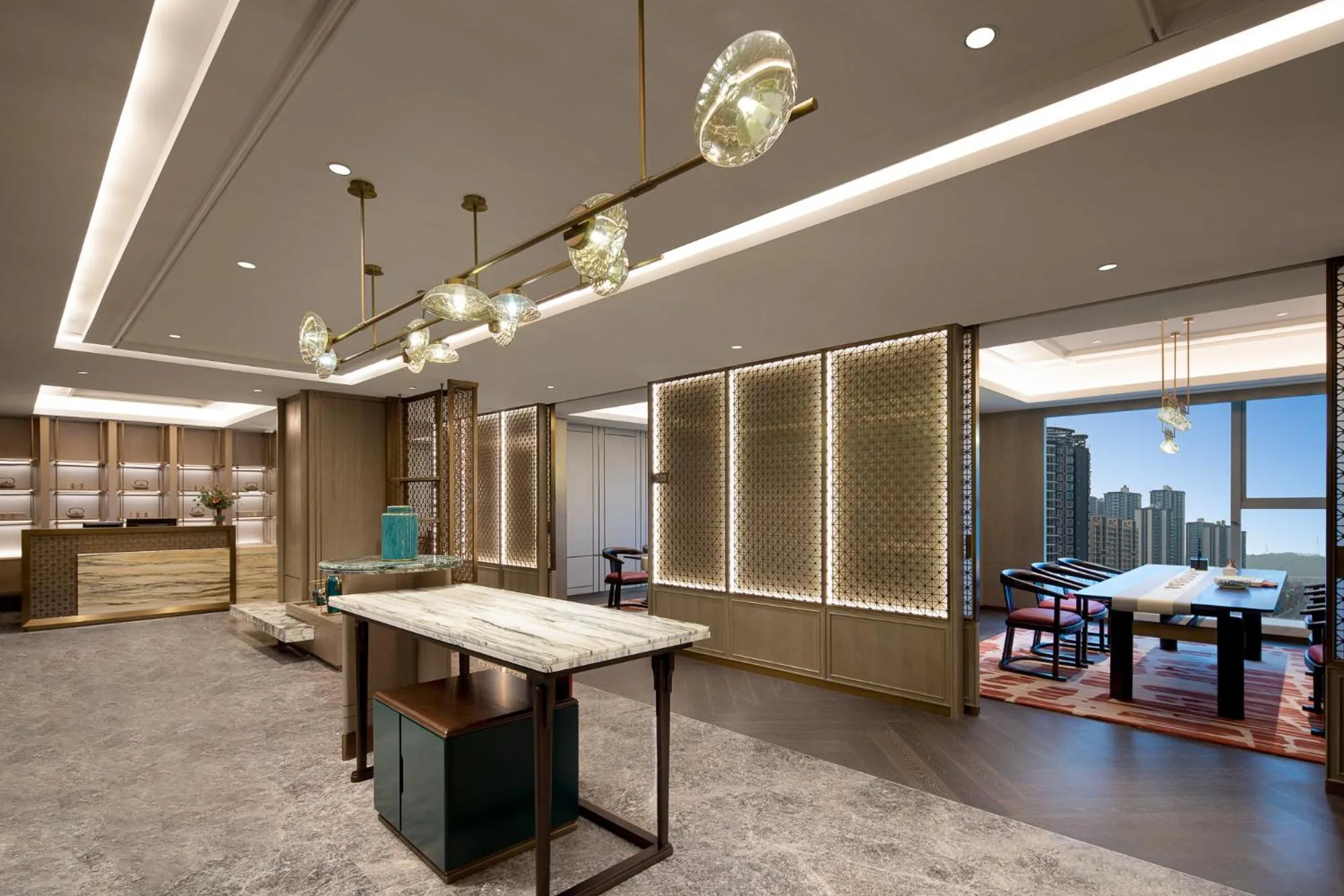 Seating area in Hualuxe Leshan, an IHG Hotel