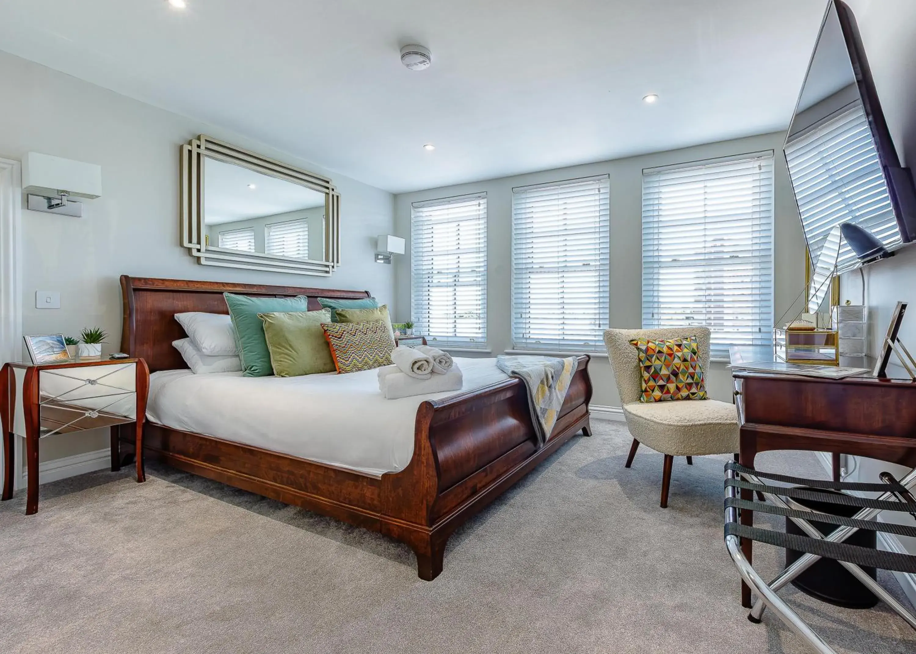 Harper Luxe Serviced Apartments Dunstable Harper Luxe Serviced Apartments Dunstable