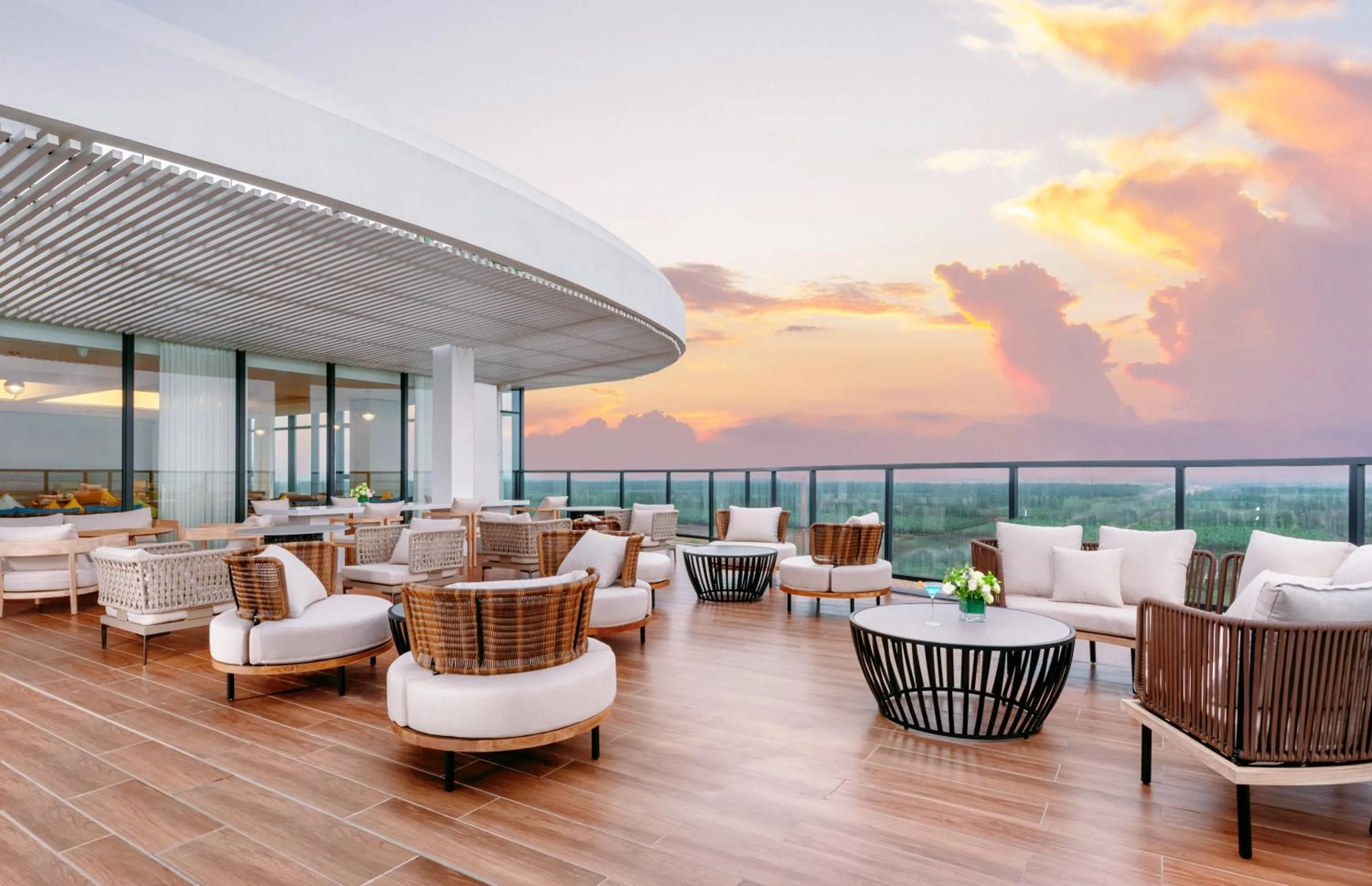 Swimming pool in Holiday Inn Express Jiangmen Yinhu Bay by IHG