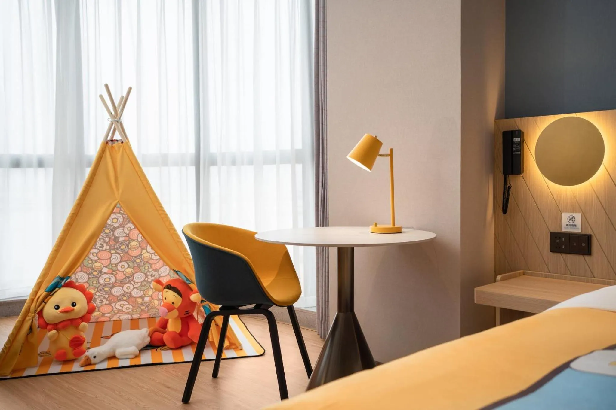 Photo of the whole room in Holiday Inn Express Jiangmen Yinhu Bay by IHG