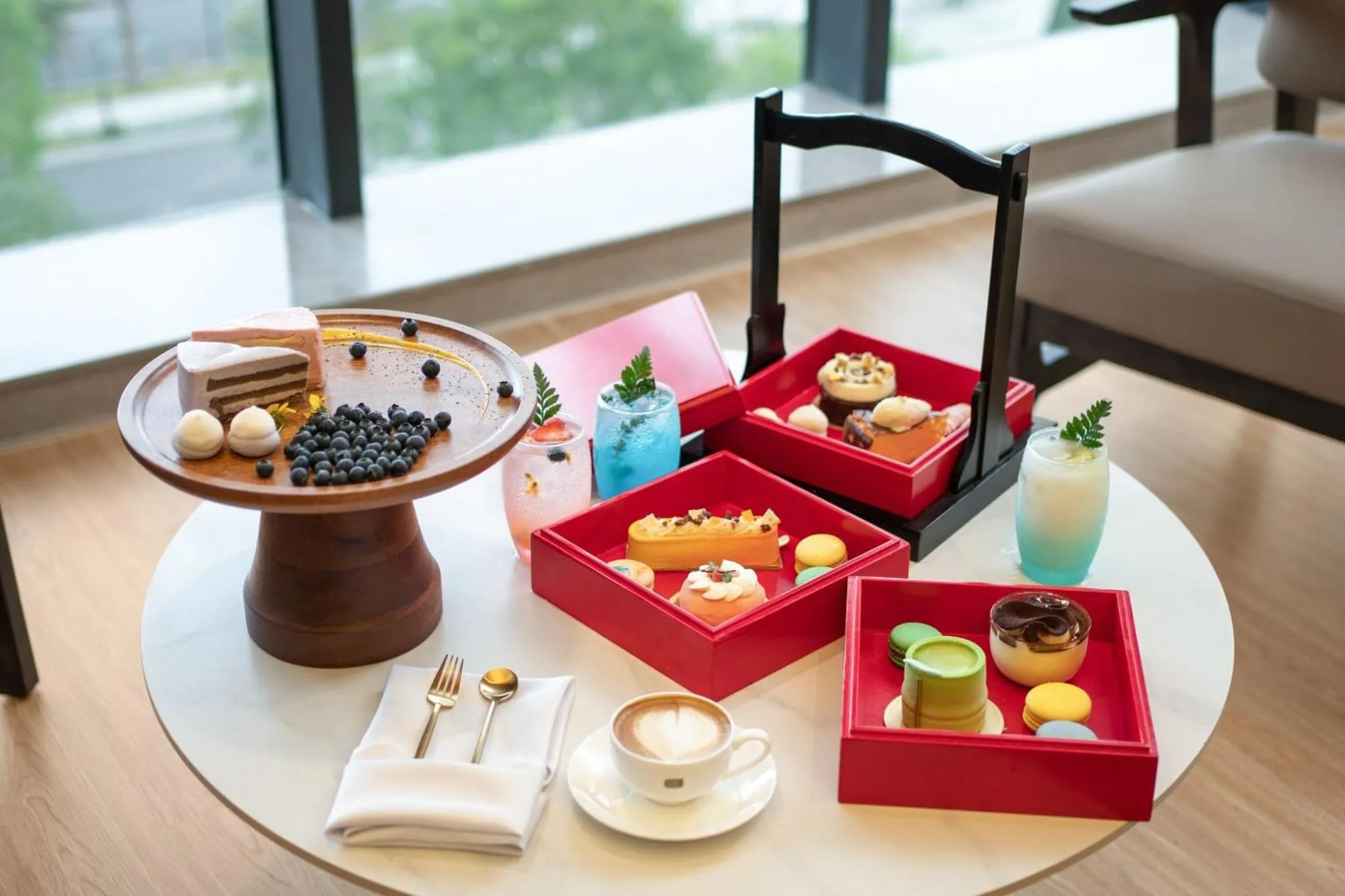 Restaurant/places to eat in Holiday Inn Express Jiangmen Yinhu Bay by IHG