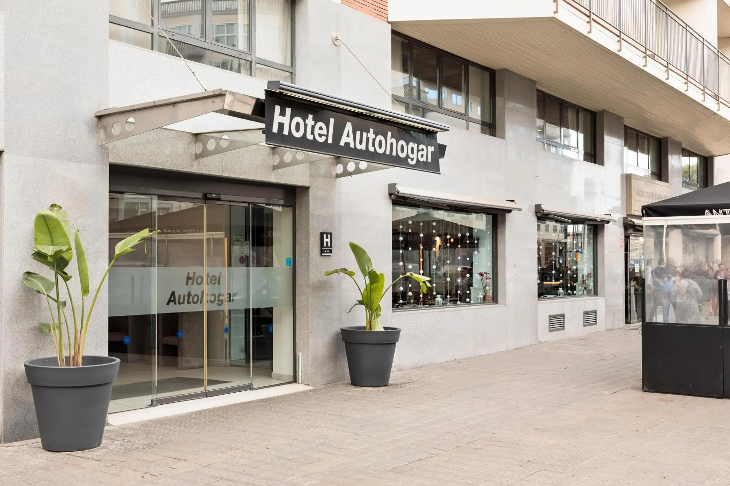 Property building in Hotel Best Auto Hogar Property building in Hotel Best Auto Hogar