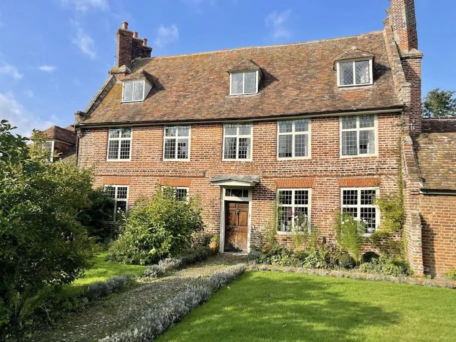 Moat Farm House
