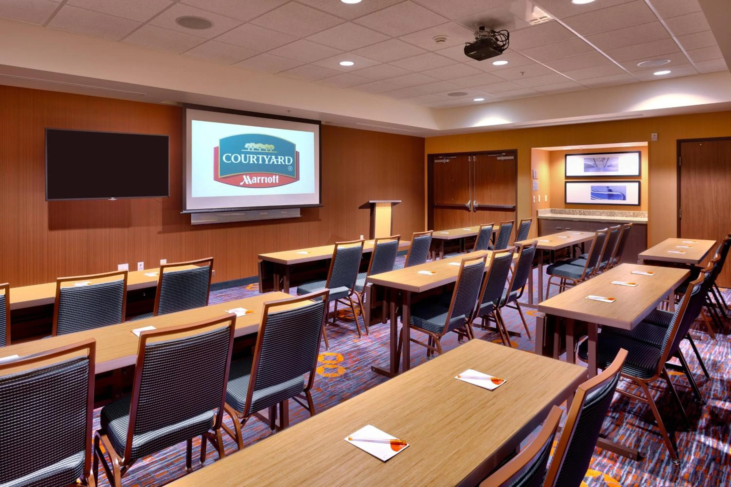 Meeting/conference room in Courtyard by Marriott Lehi at Thanksgiving Point