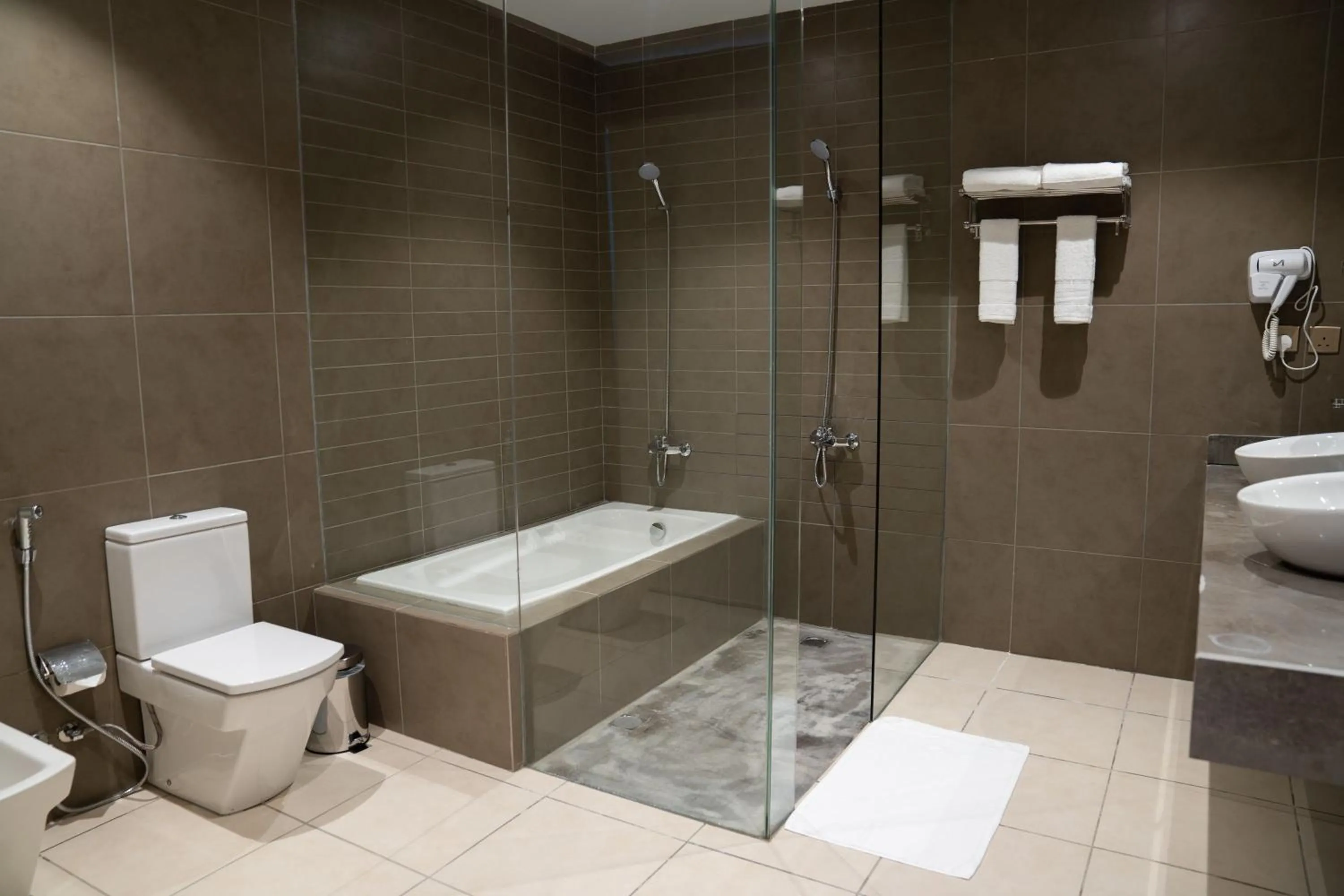 Bathroom in Sarwat Park Hotel Jeddah