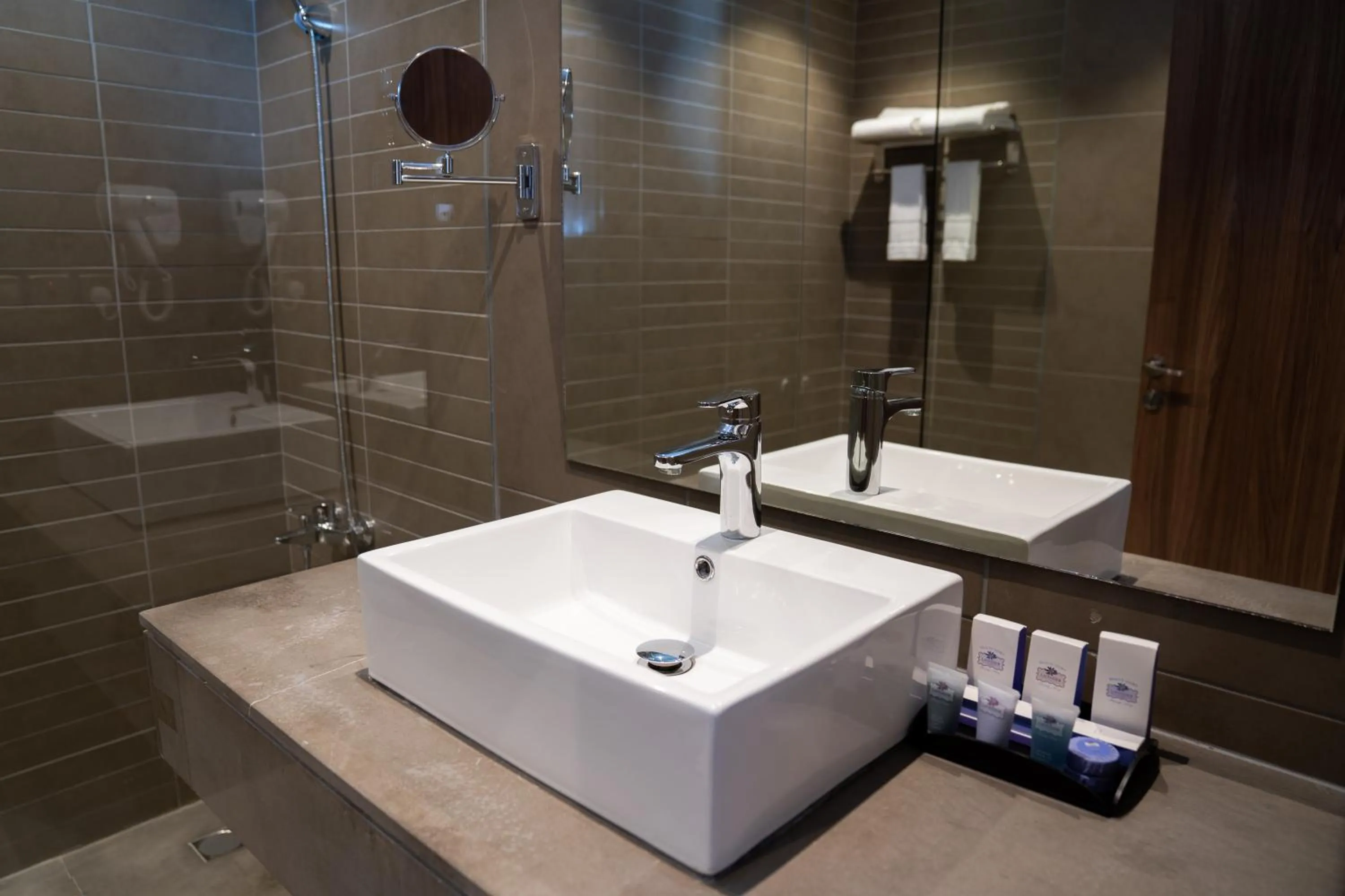 Bathroom in Sarwat Park Hotel Jeddah - سروات بارك جده