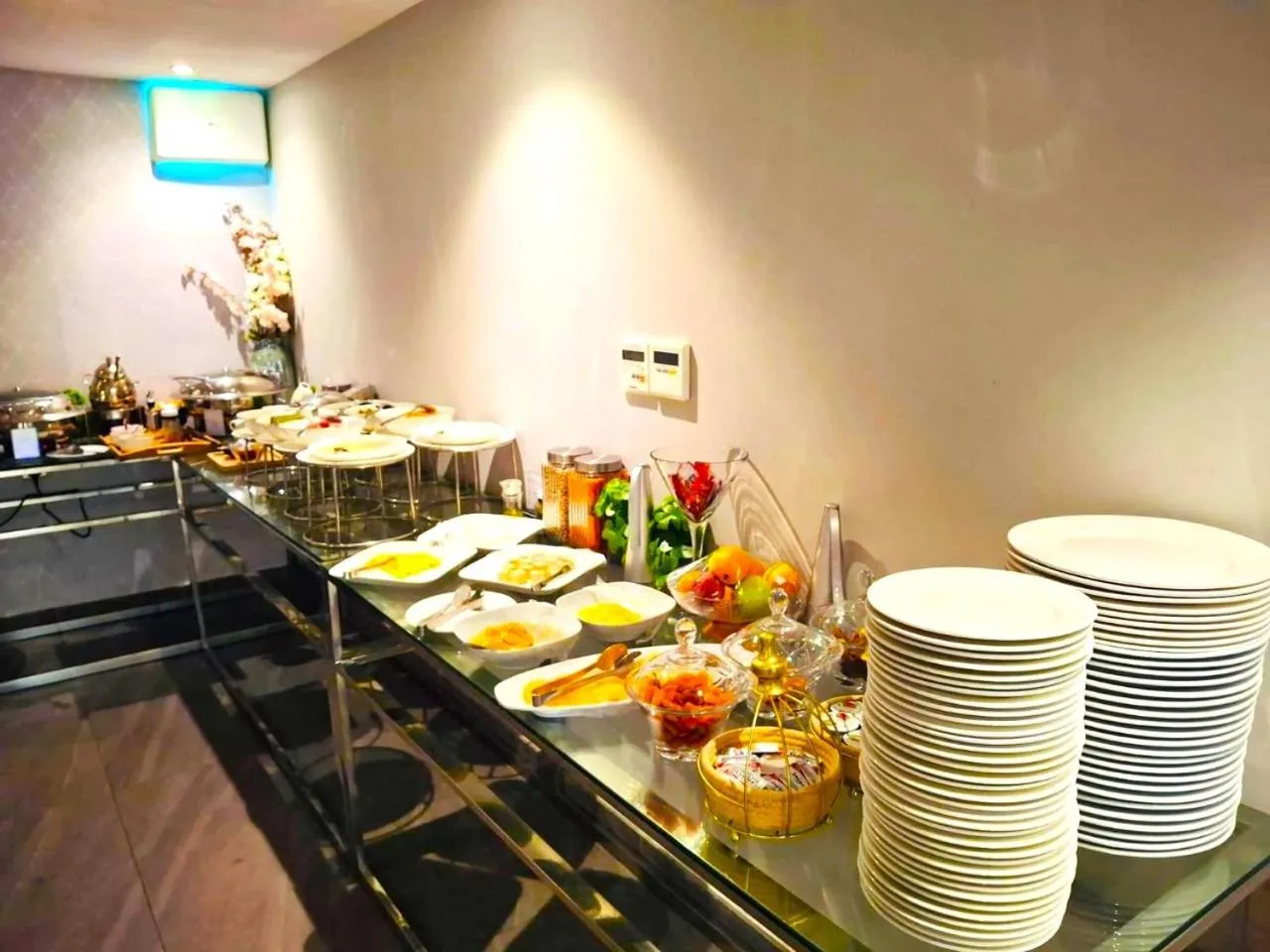 Food and drinks in Sarwat Park Hotel Jeddah