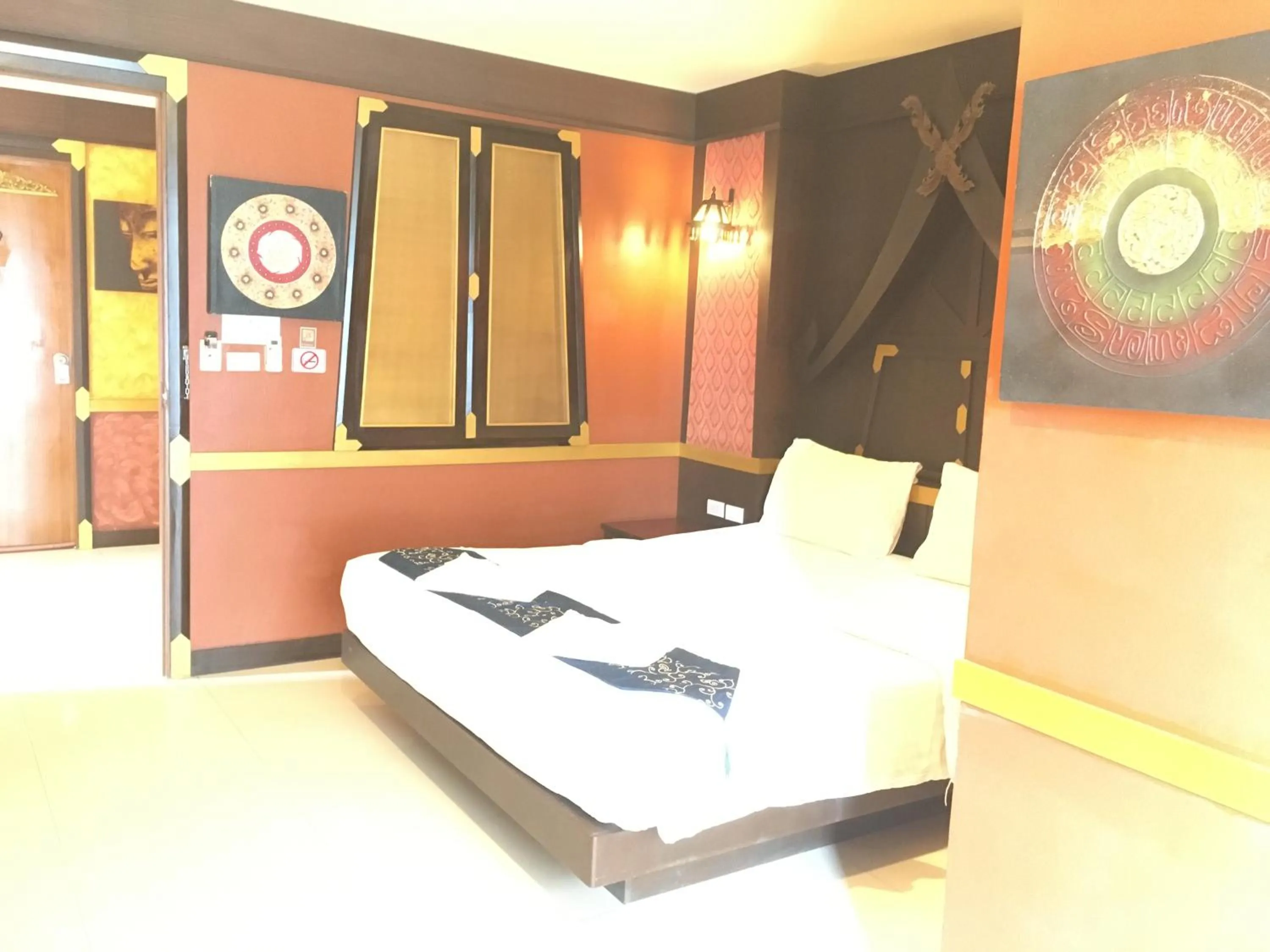 Bedroom, Bed in 99 Residence