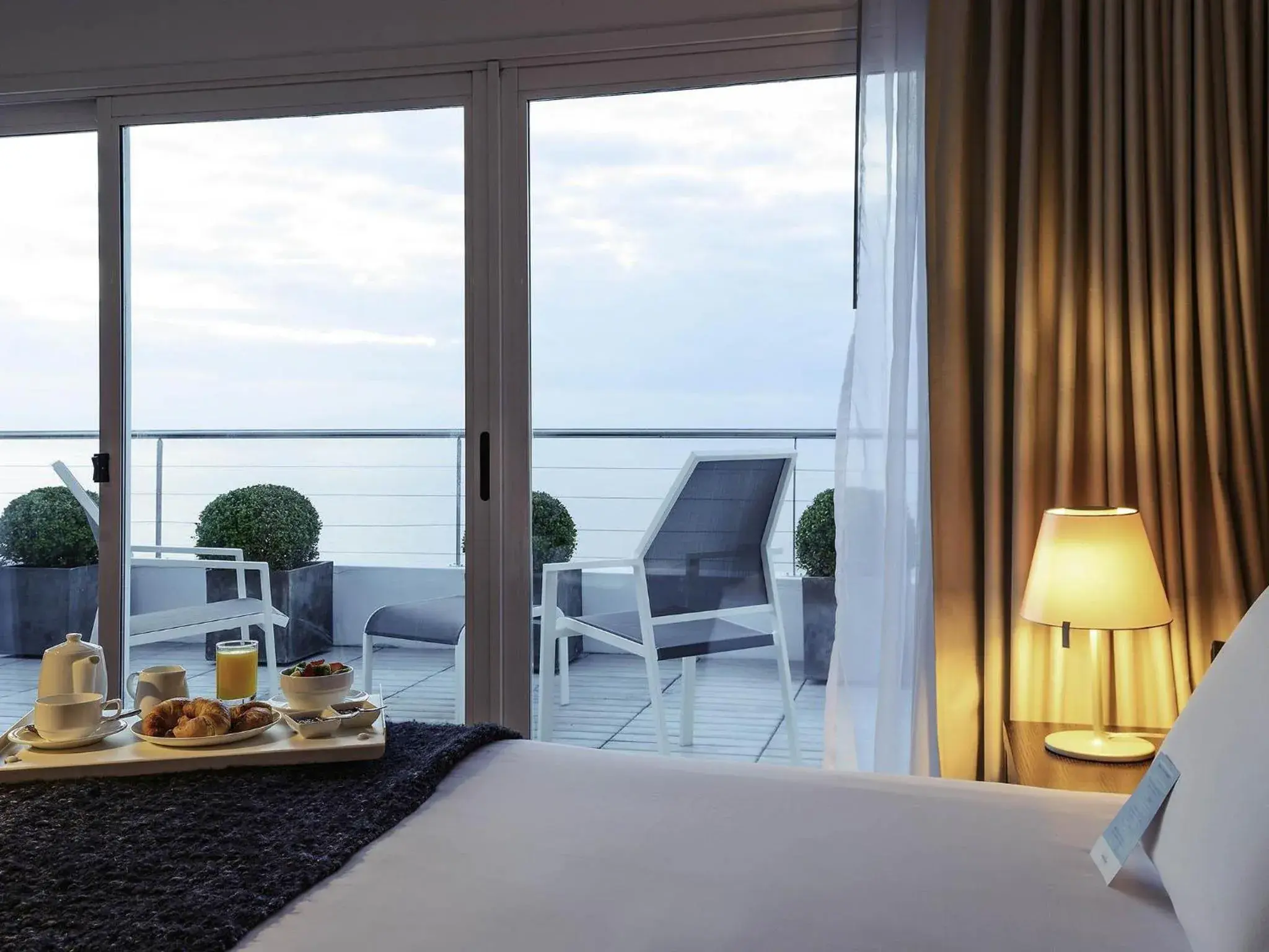 Bedroom, Bed in Mercure Montevideo Punta Carretas Bedroom, Bed in Mercure Montevideo Punta Carretas