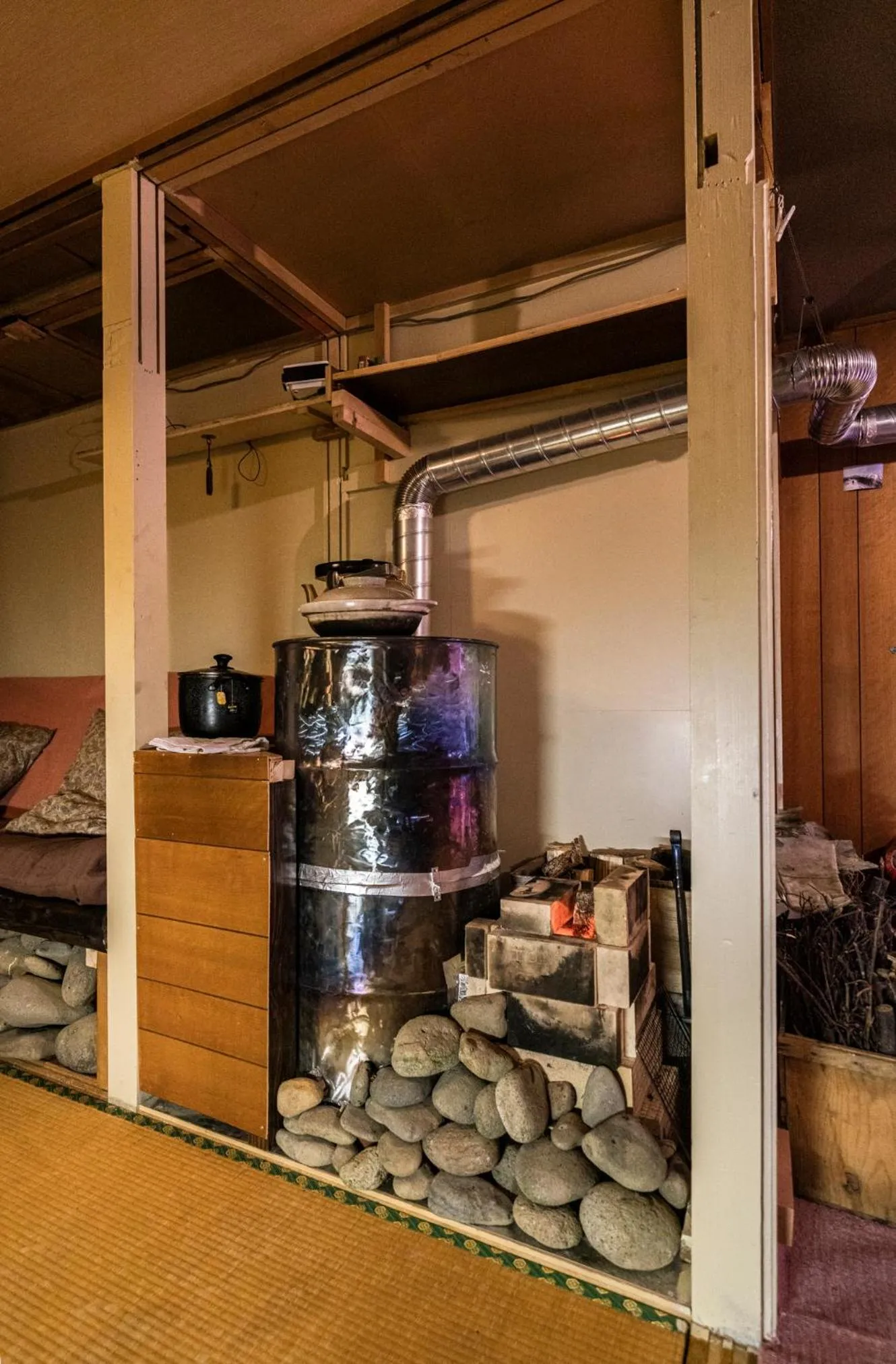 flat iron in Yukiumi House