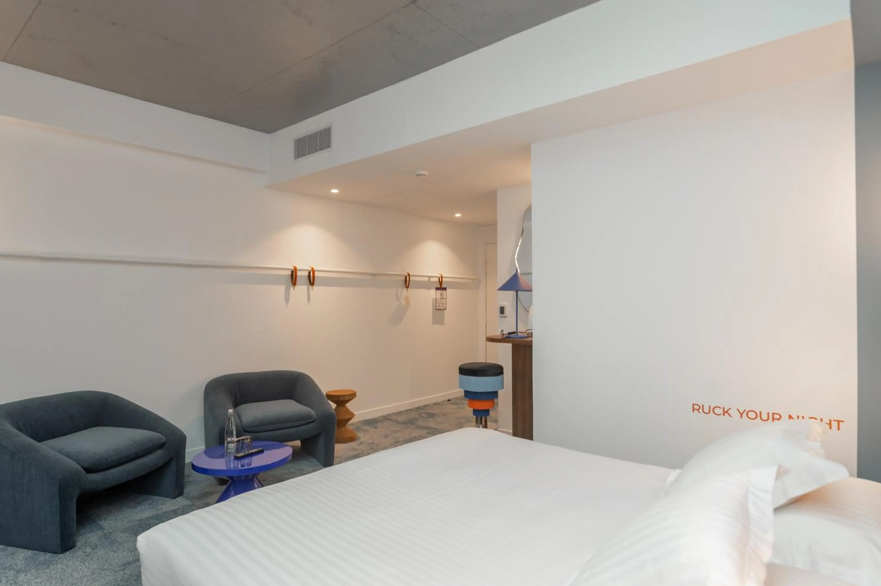 Bed in The Ruck Hotel