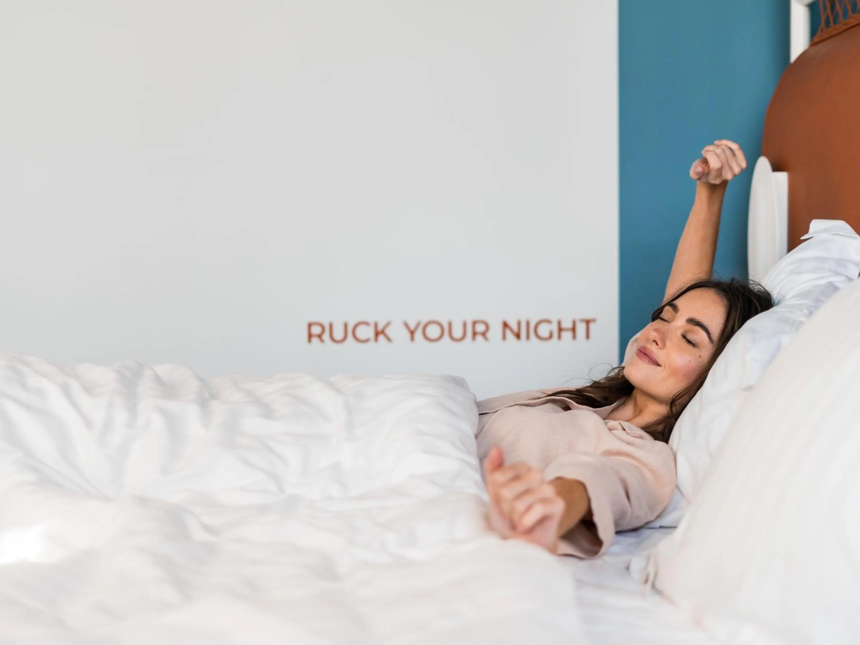 Bedroom, Bed in The Ruck Hotel