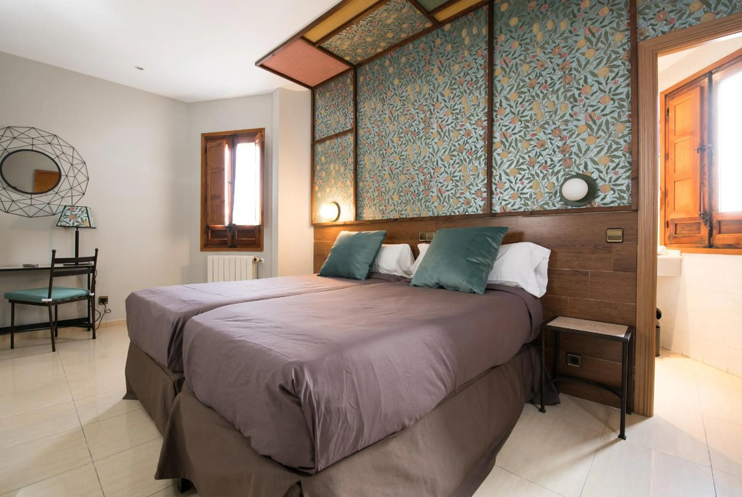 Photo of the whole room, Bed in Hotel Sol