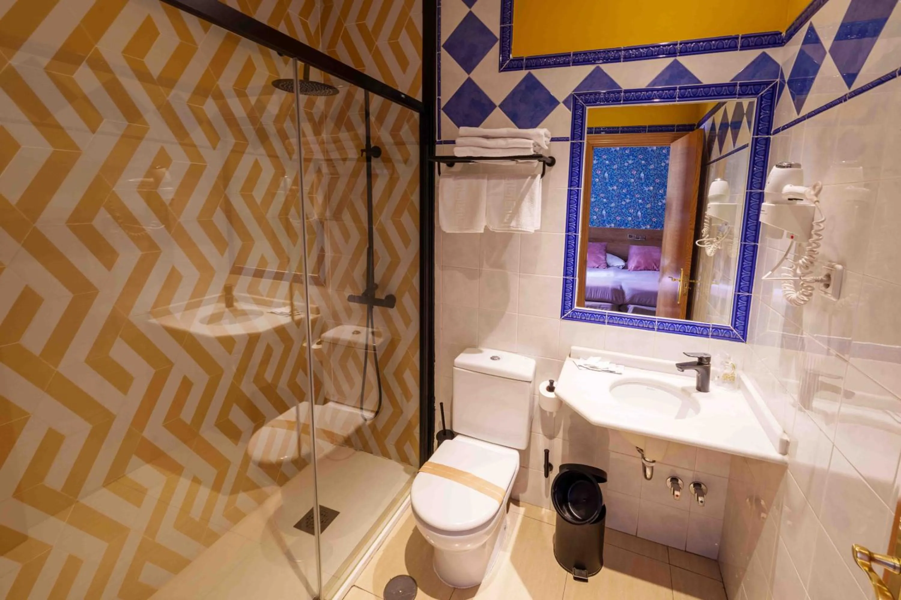 Bedroom in Hotel Sol