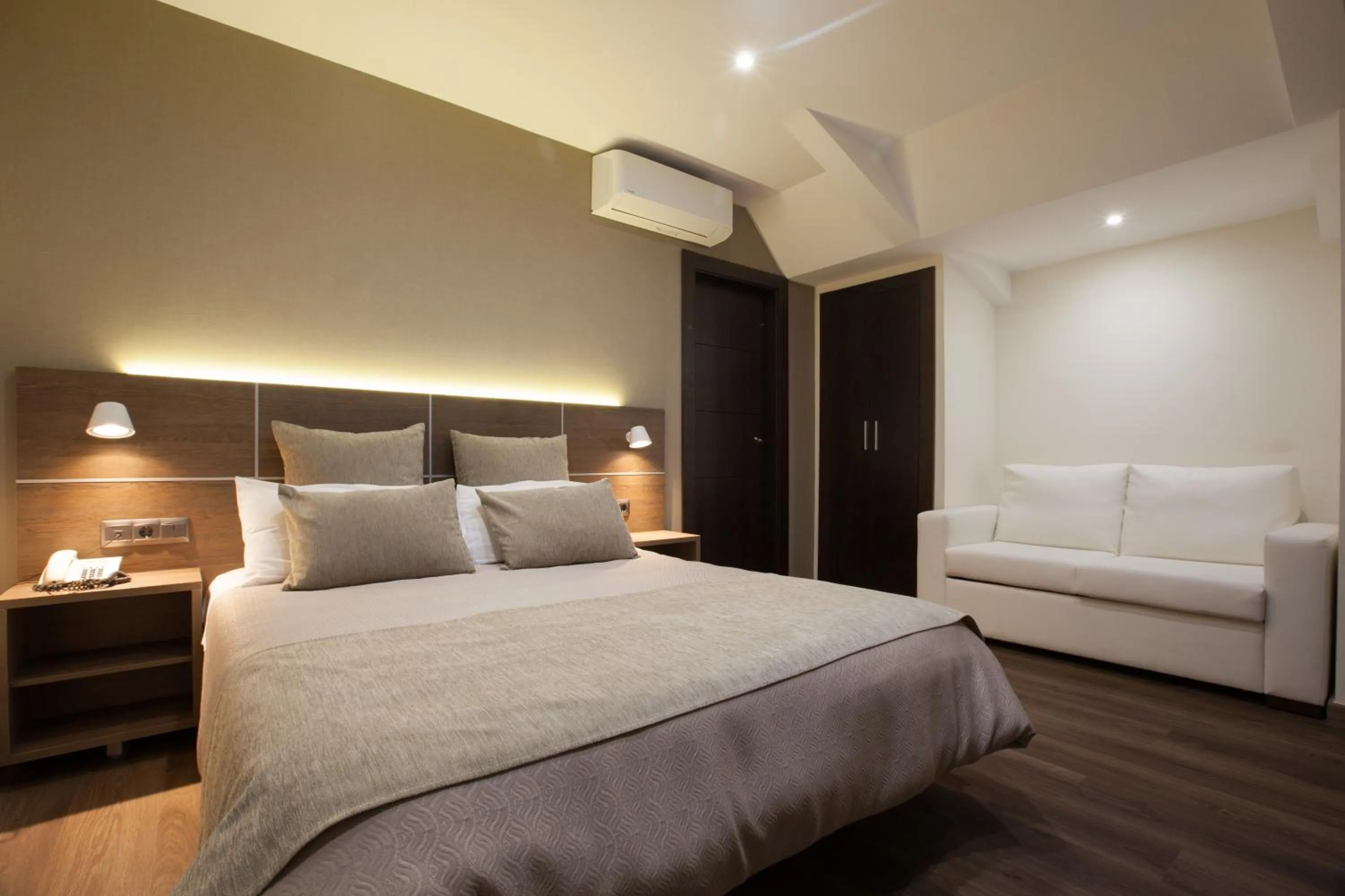 Photo of the whole room, Bed in Hotel Don Paco