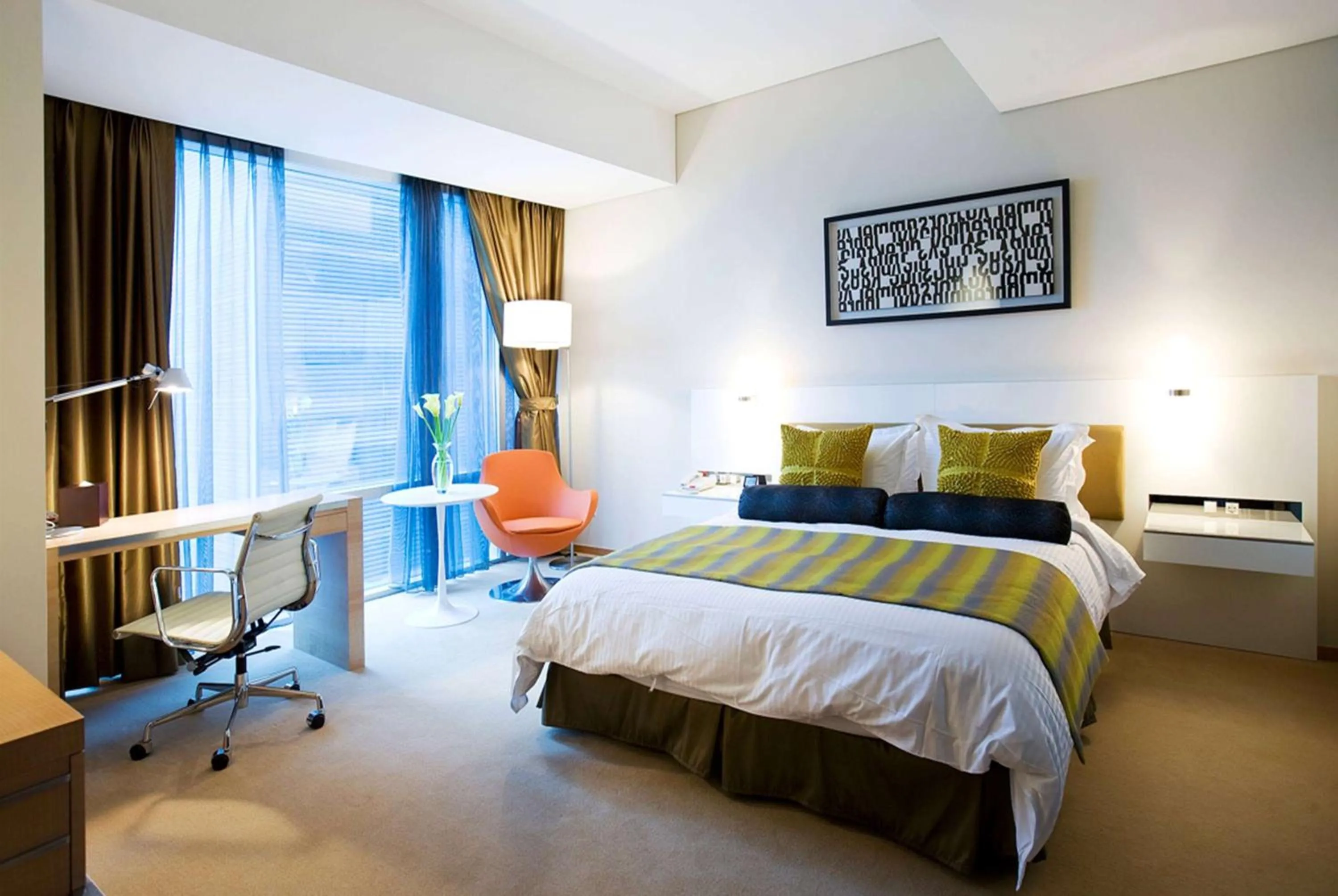 Photo of the whole room, Bed in Ramada Plaza by Wyndham Suwon