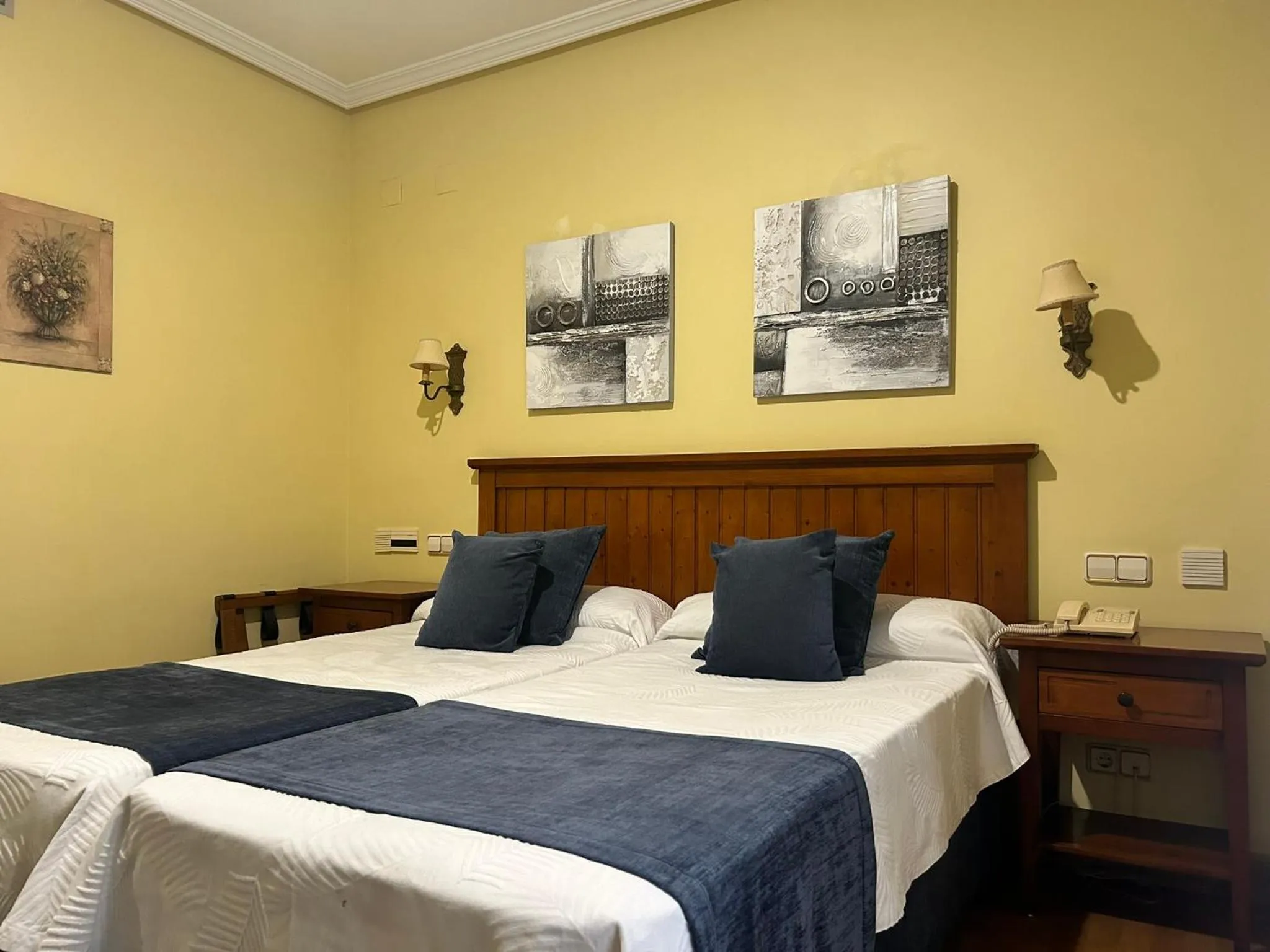 Bed in Hotel Casona de la Reyna