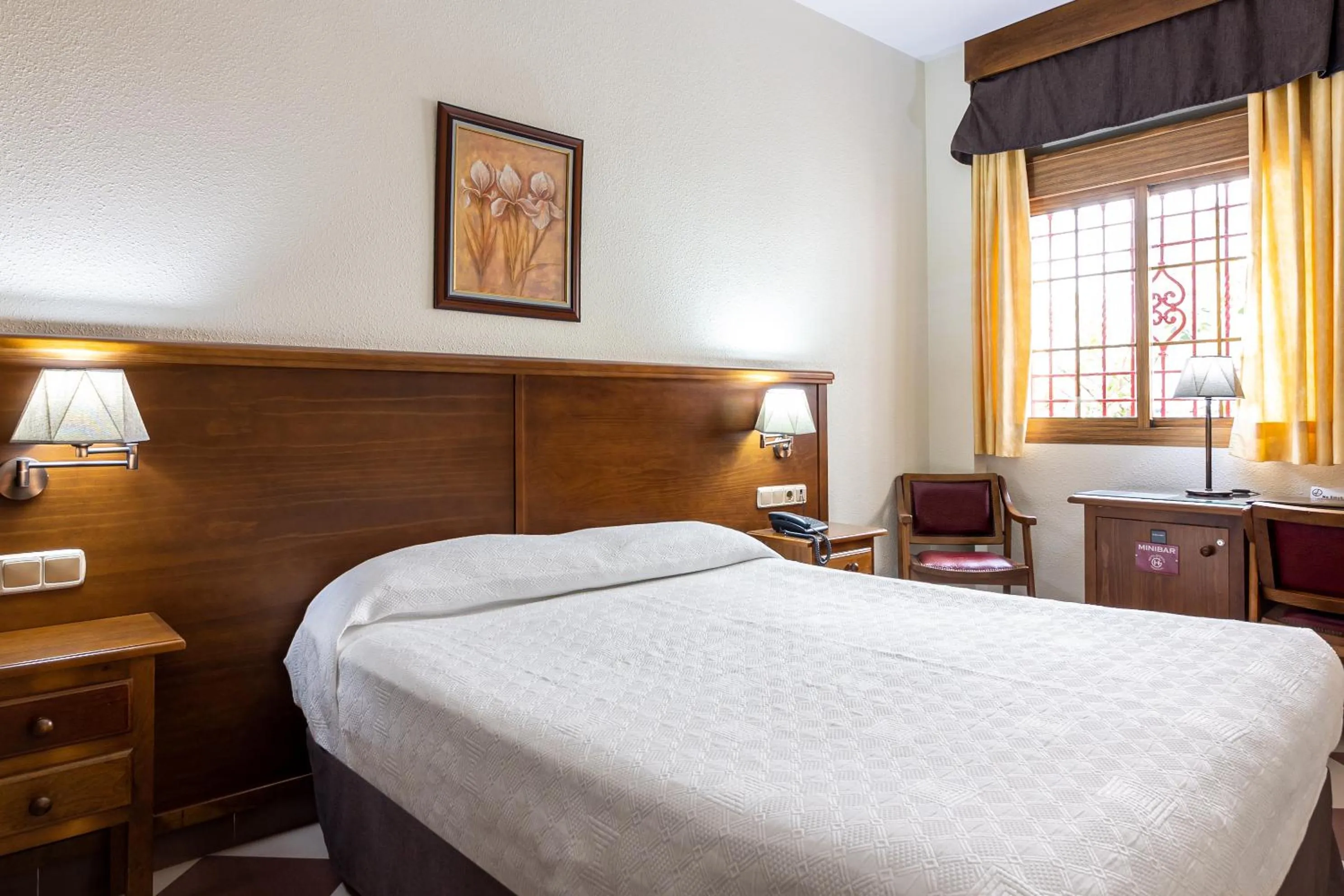 Photo of the whole room, Bed in Hotel Avenida Tropical by Bossh! Hotels