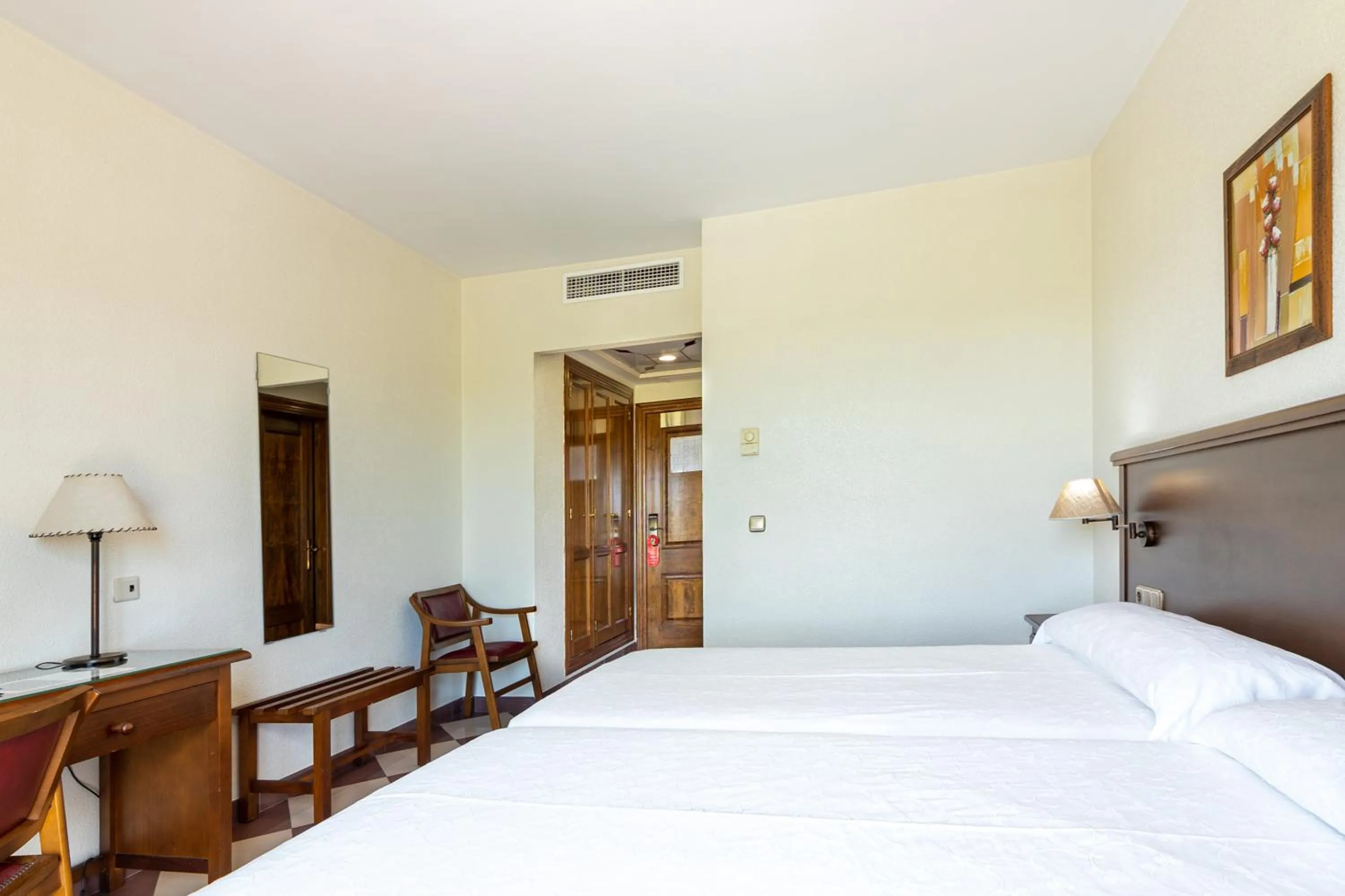 Photo of the whole room, Bed in Hotel Avenida Tropical by Bossh! Hotels