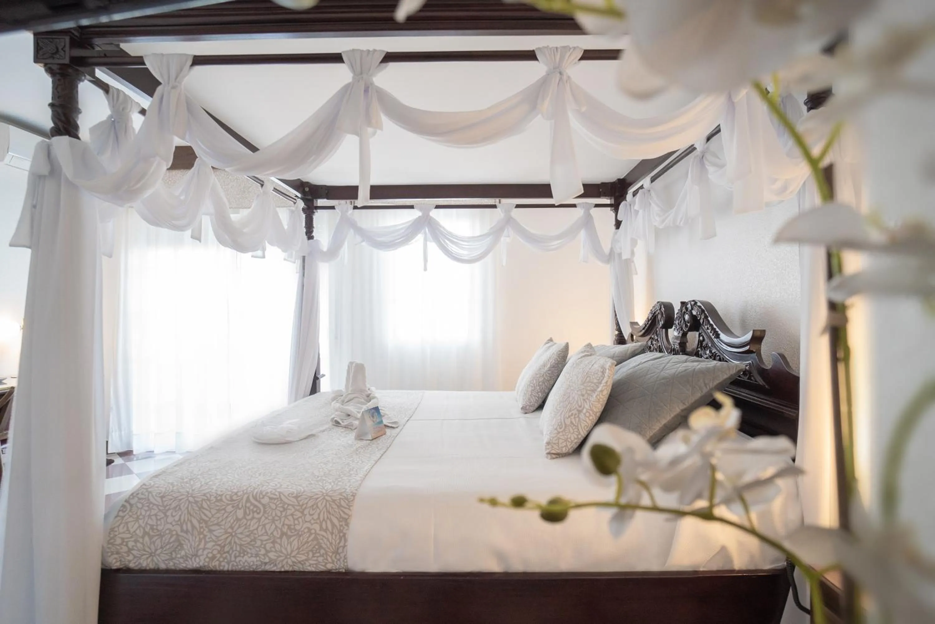 Bed in Hotel Avenida Tropical by Bossh! Hotels