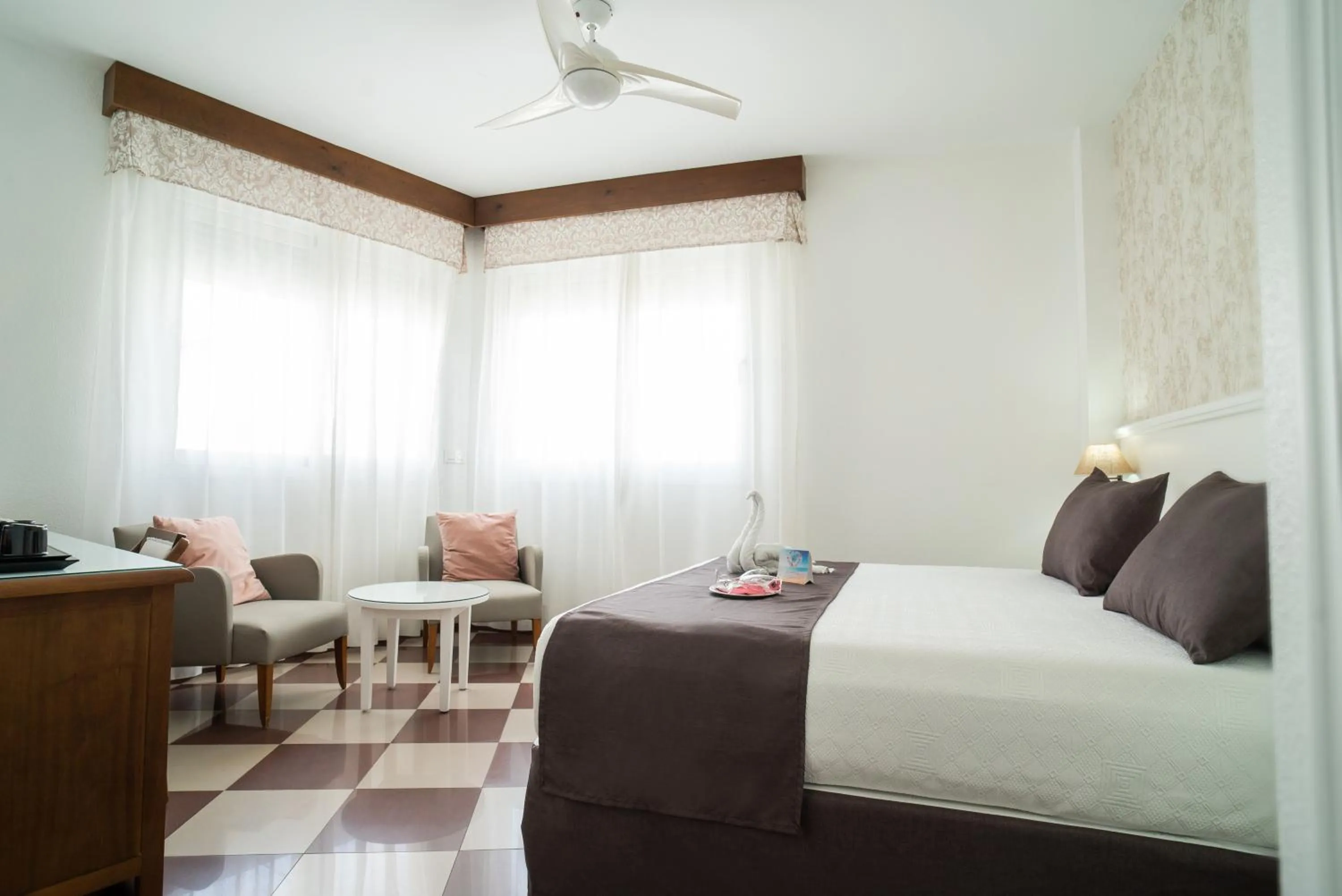 Bed in Hotel Avenida Tropical by Bossh! Hotels