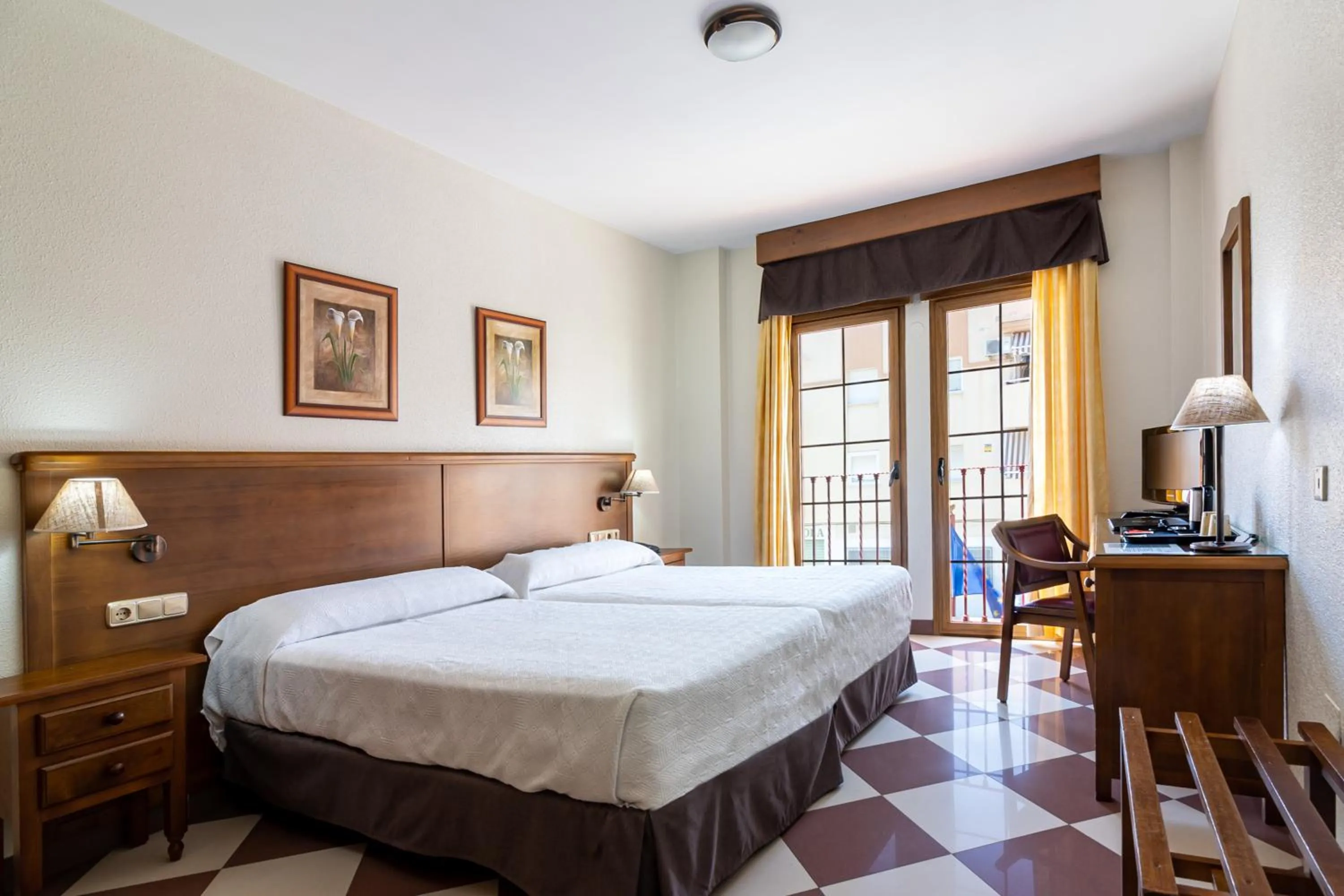 Photo of the whole room, Bed in Hotel Avenida Tropical by Bossh! Hotels