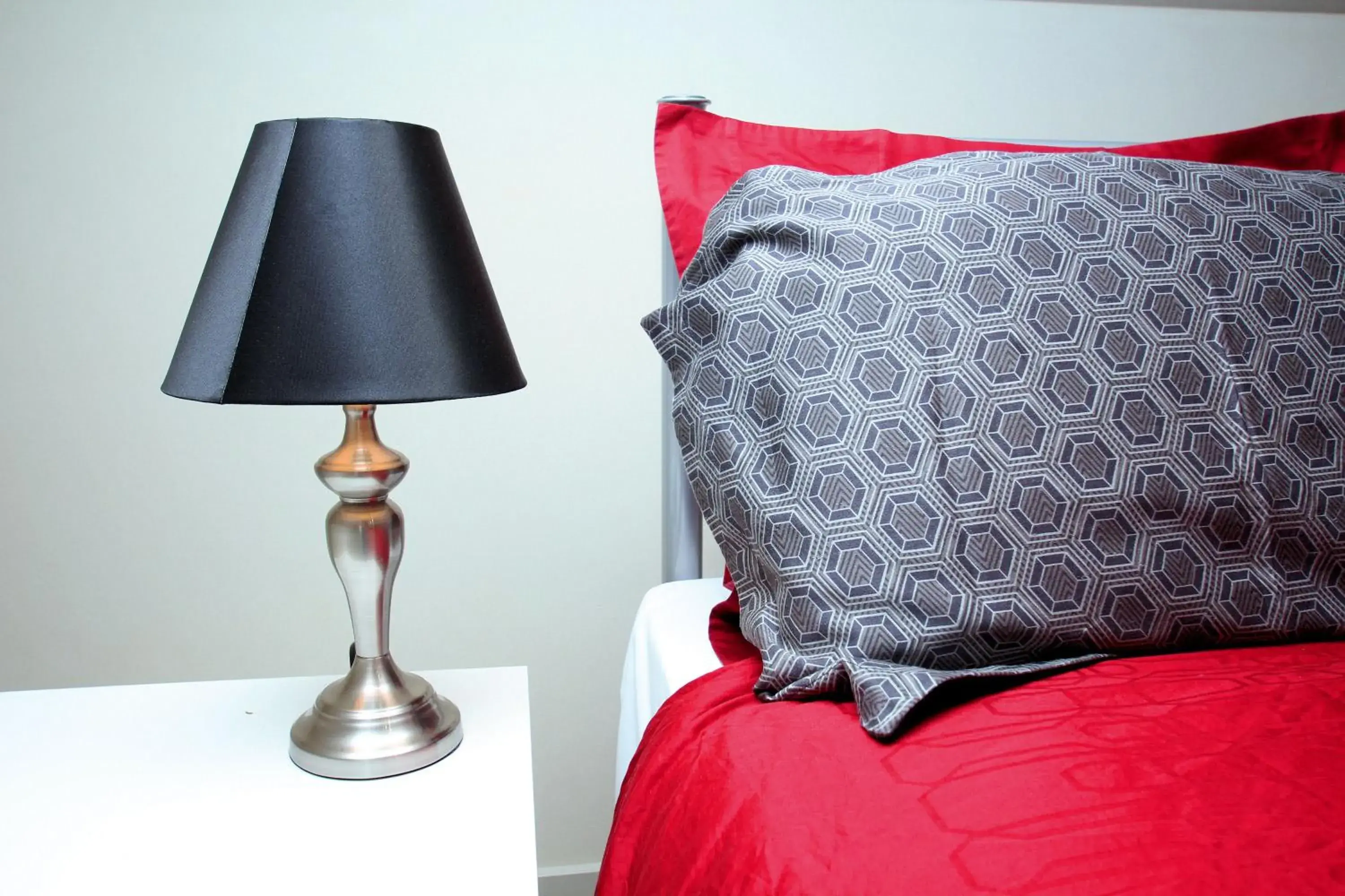 Decorative detail, Bed in Richmond Coachmans Rest Decorative detail, Bed in Richmond Coachmans Rest