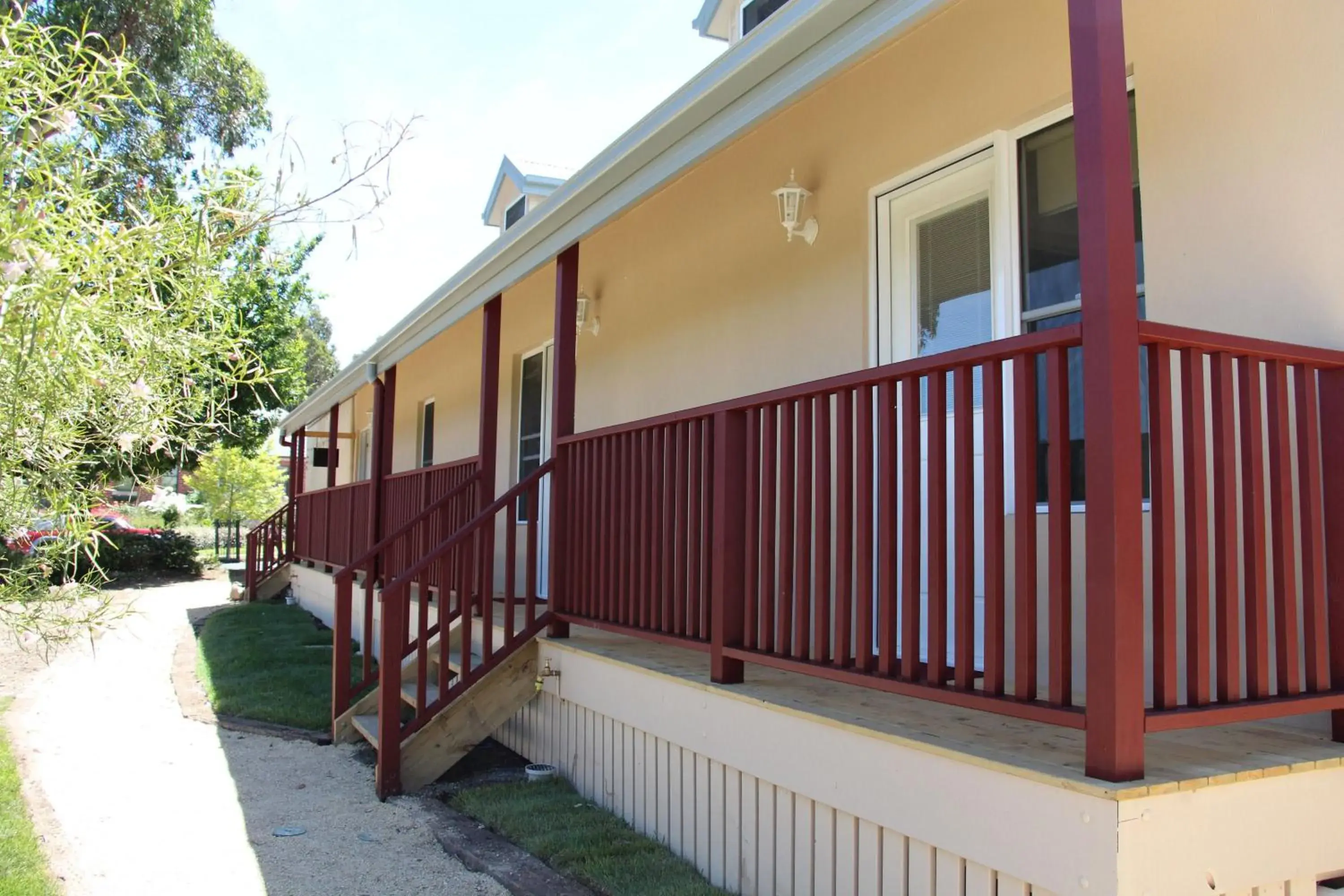 Property building in Richmond Coachmans Rest Property building in Richmond Coachmans Rest