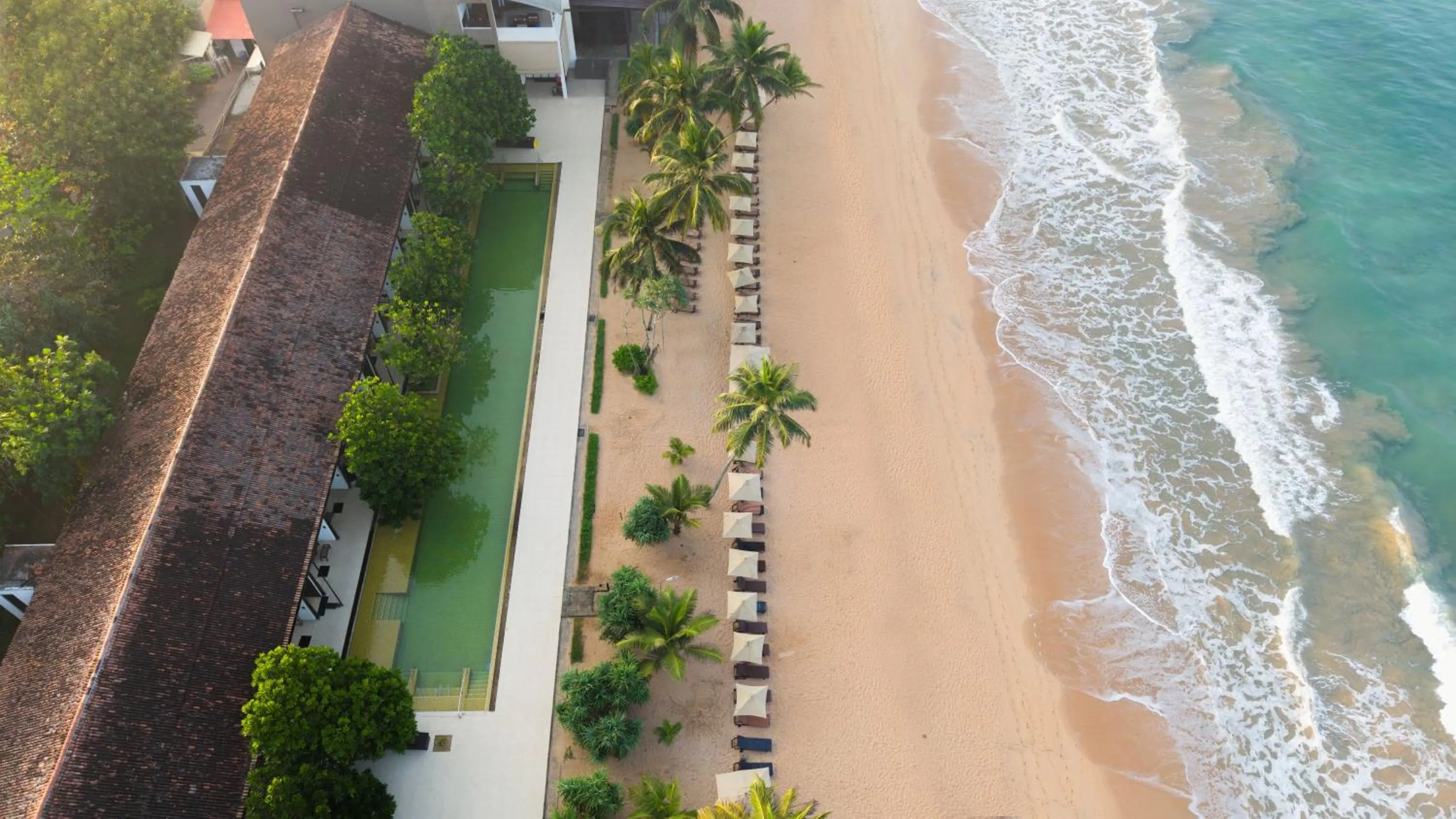 Property building in Pandanus Beach Resort & Spa