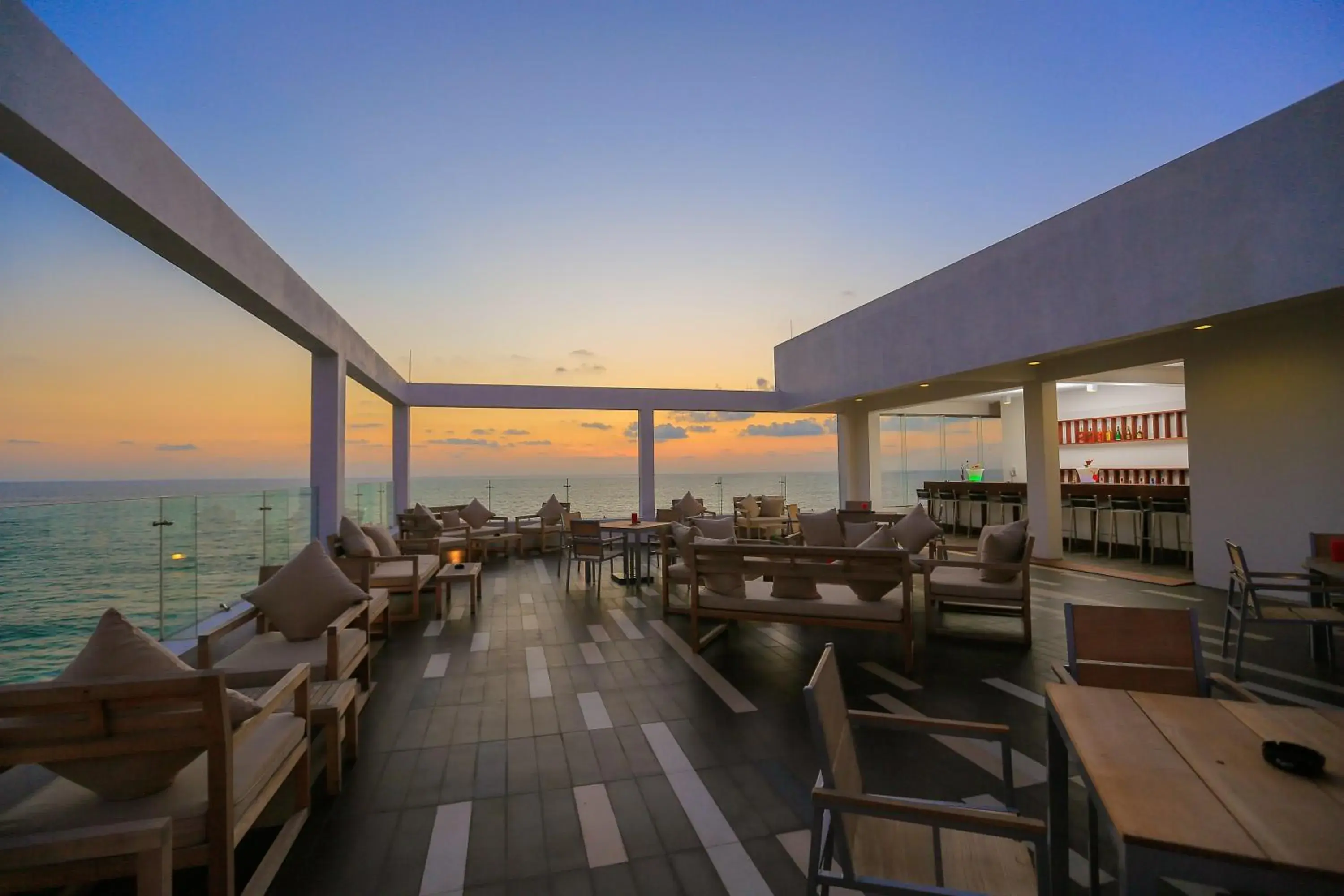 Lounge or bar in Pandanus Beach Resort & Spa Lounge or bar in Pandanus Beach Resort & Spa