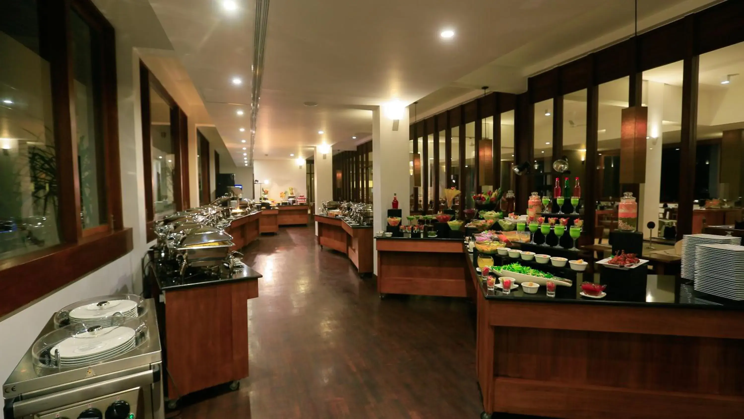 Restaurant/places to eat in Pandanus Beach Resort & Spa Restaurant/places to eat in Pandanus Beach Resort & Spa