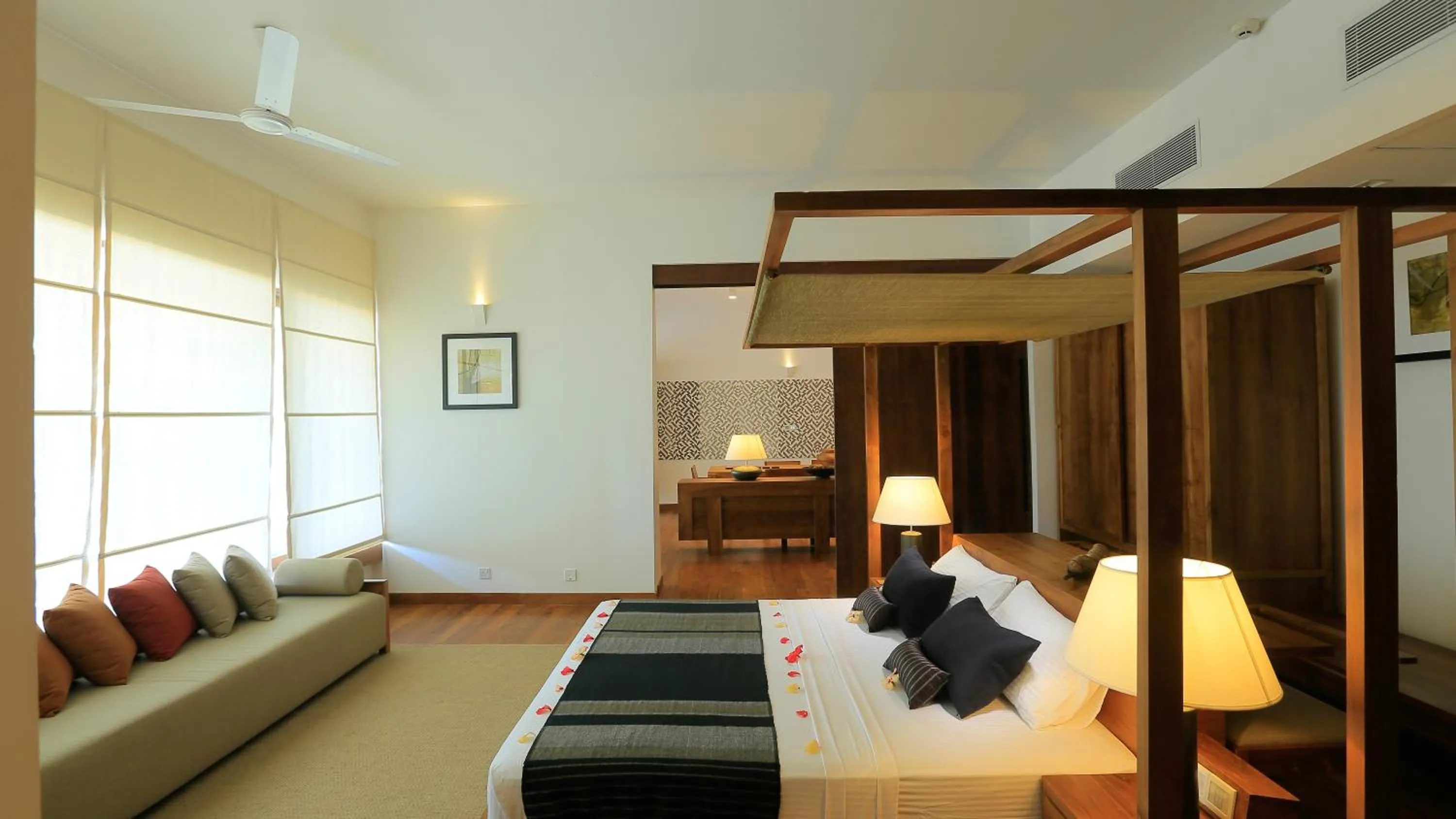 Bed in Pandanus Beach Resort & Spa