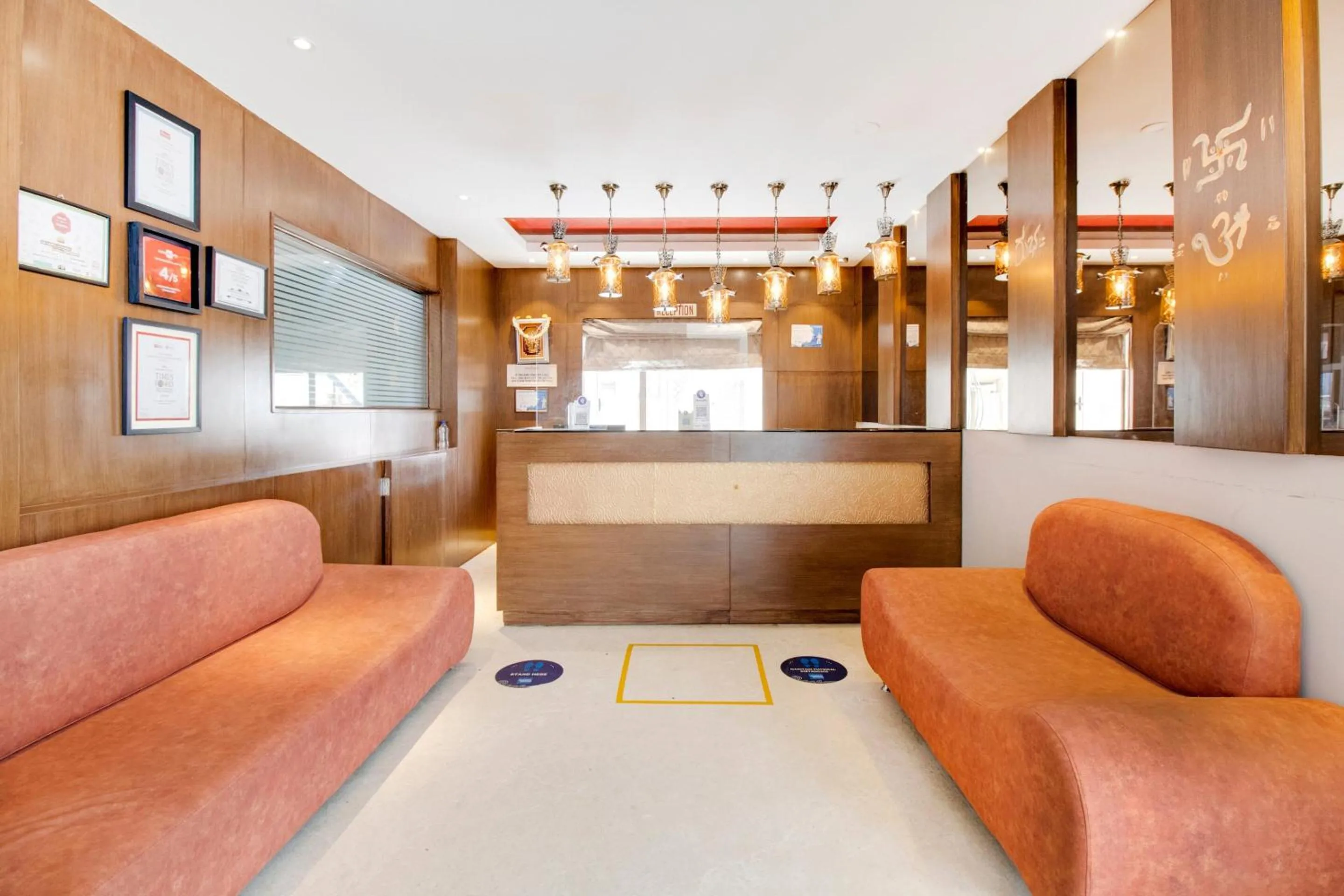 Lobby or reception in La Sara Hometel