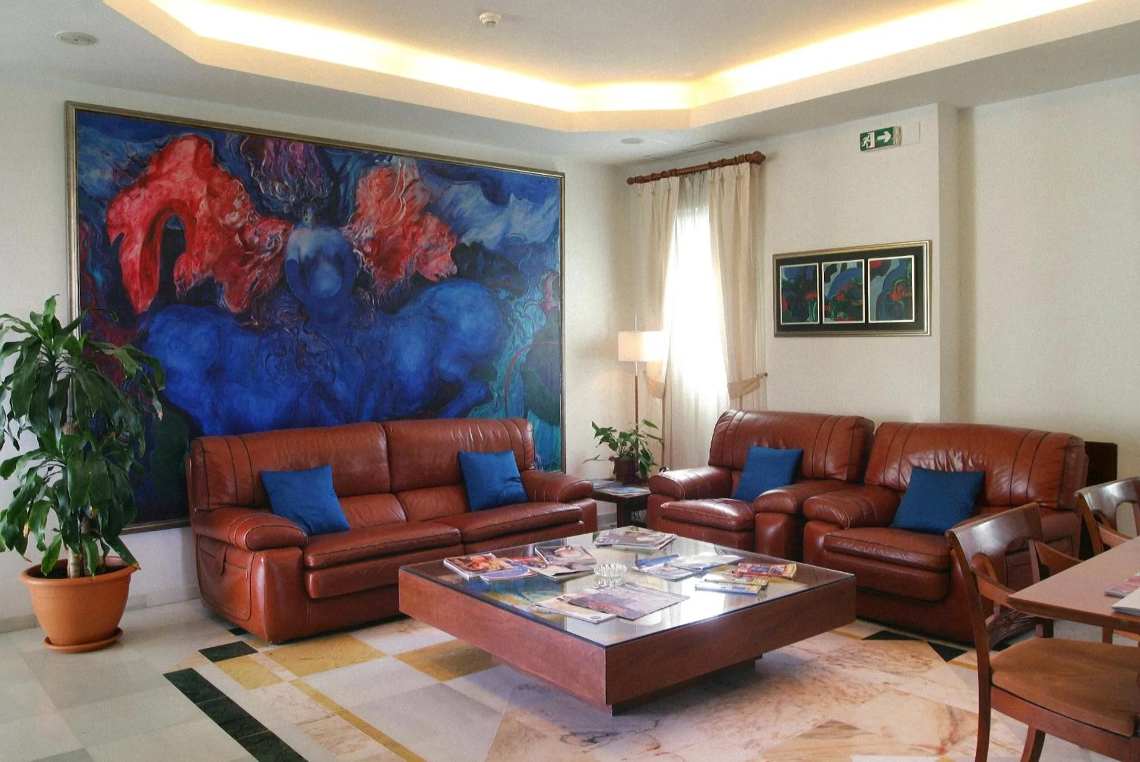 Communal lounge/ TV room in Villa Guadalupe