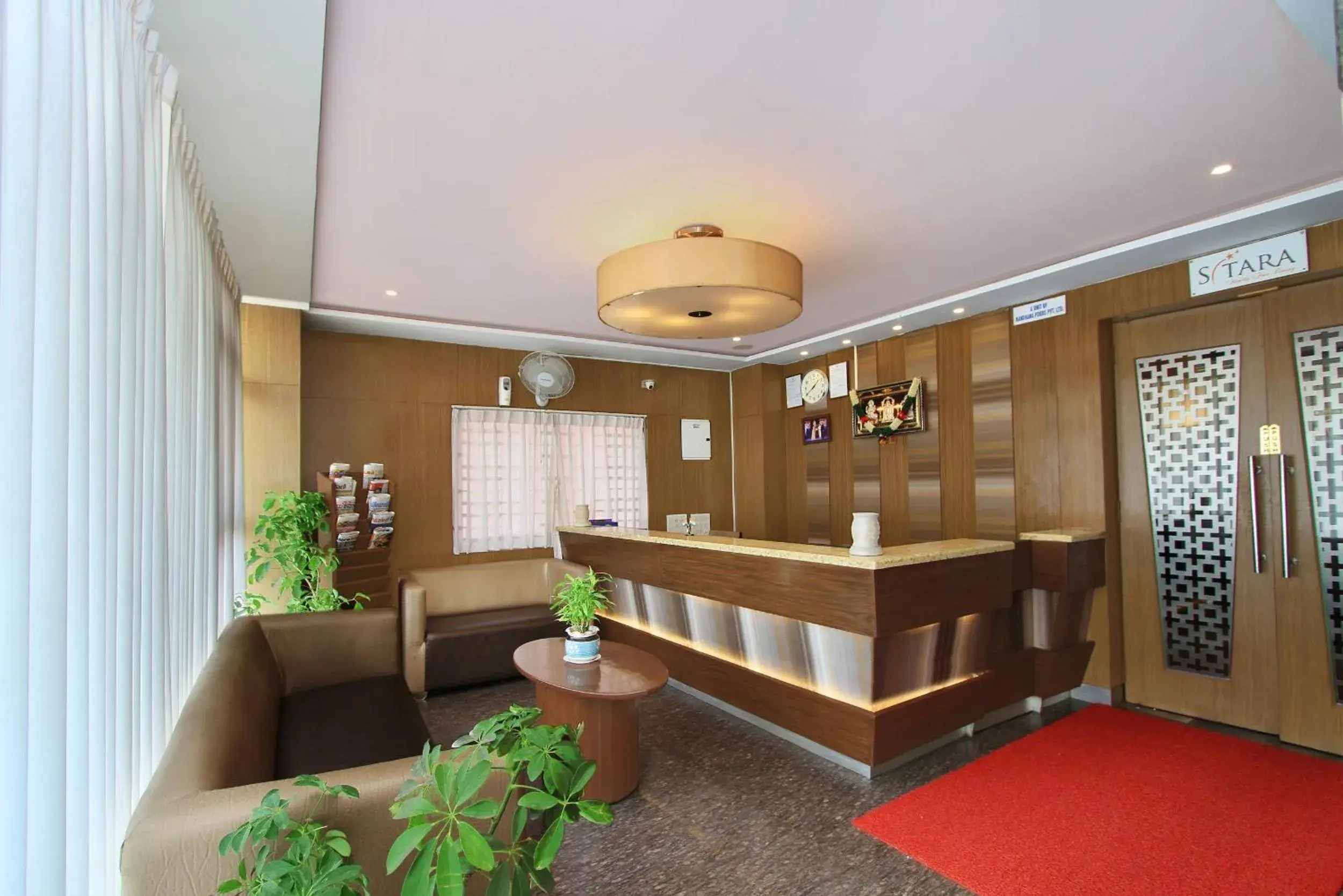 Lobby or reception in La Sara Comforts Lobby or reception in La Sara Comforts