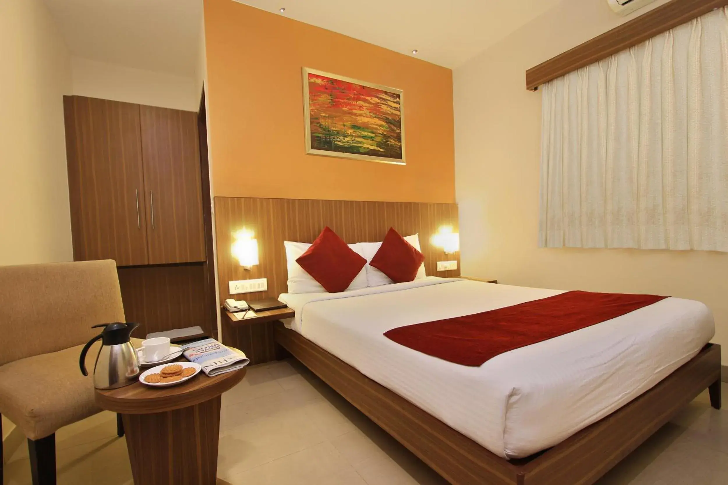 Photo of the whole room, Bed in La Sara Comforts Photo of the whole room, Bed in La Sara Comforts