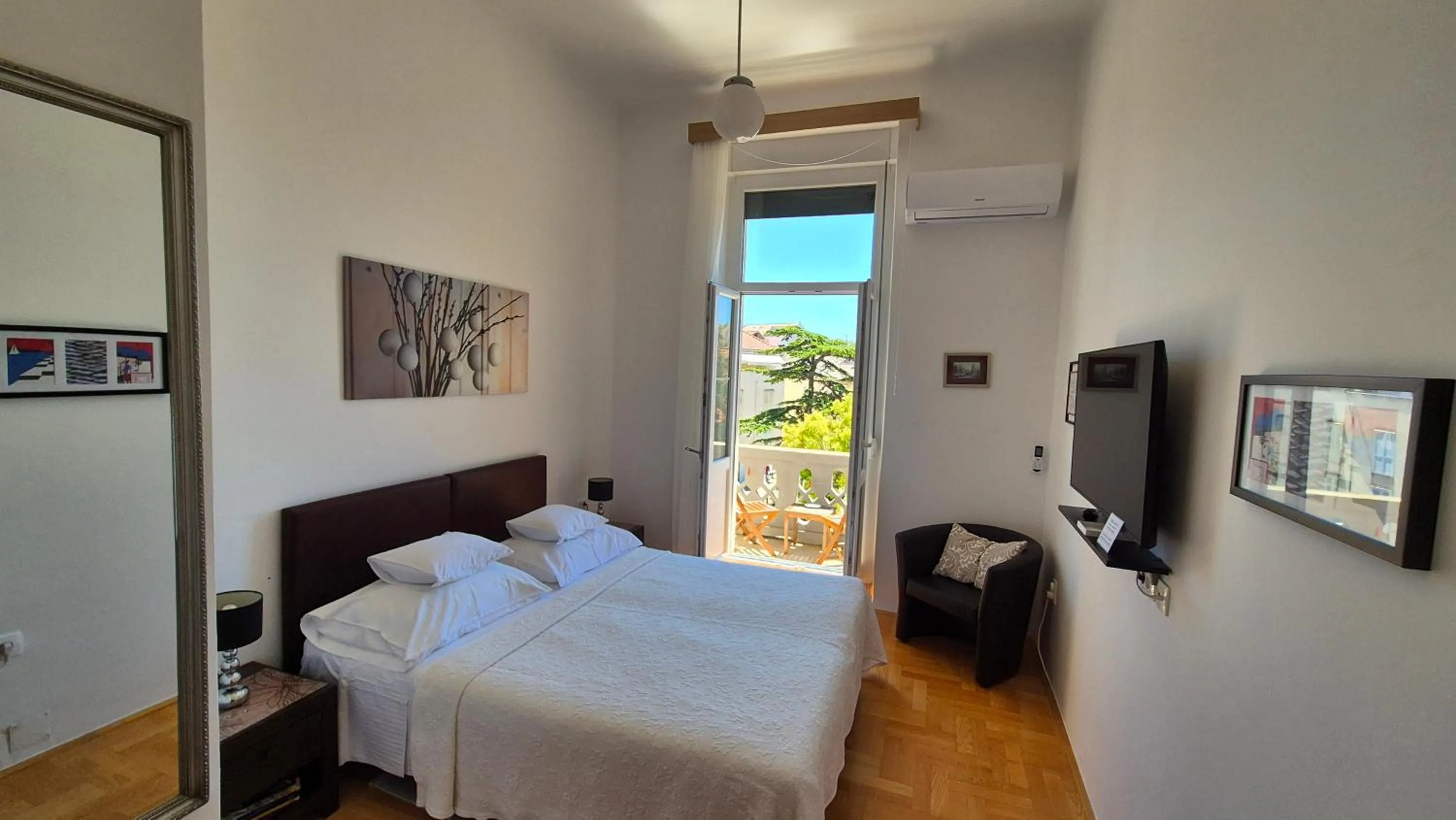 Bed in Rooms Tisa Old Town