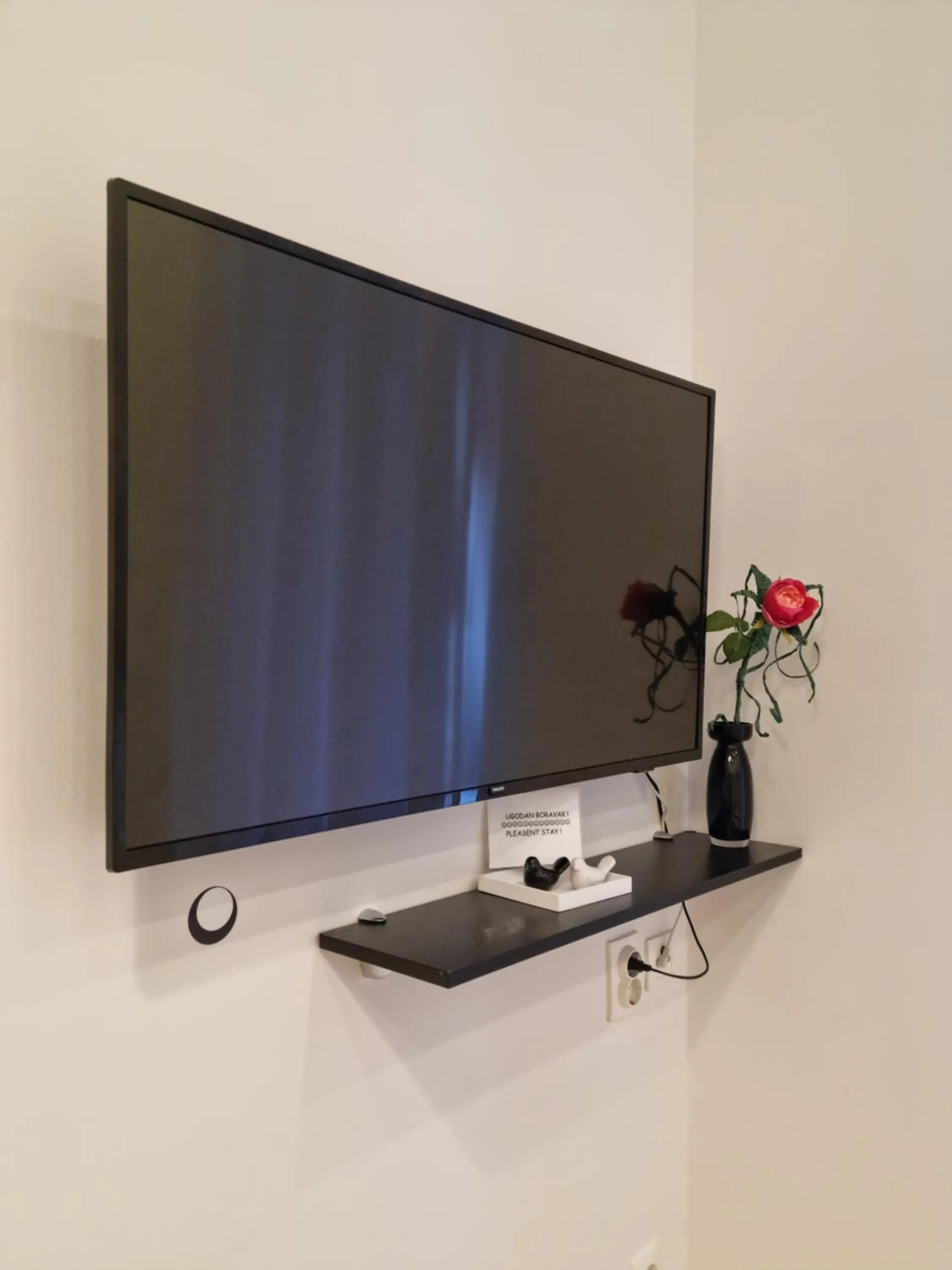 TV and multimedia in Rooms Tisa Old Town